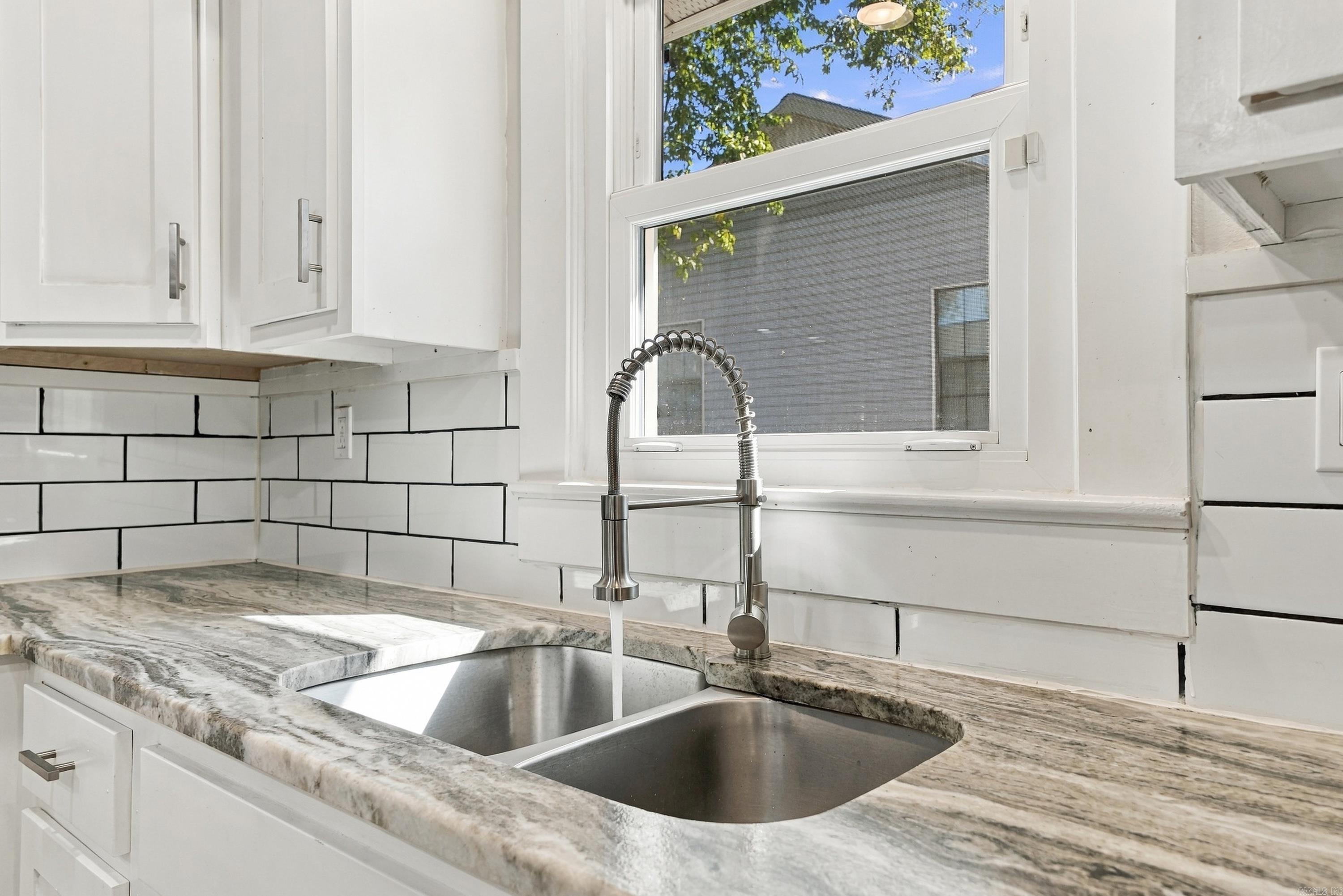 1106 W Sevier St Property Photo 17
