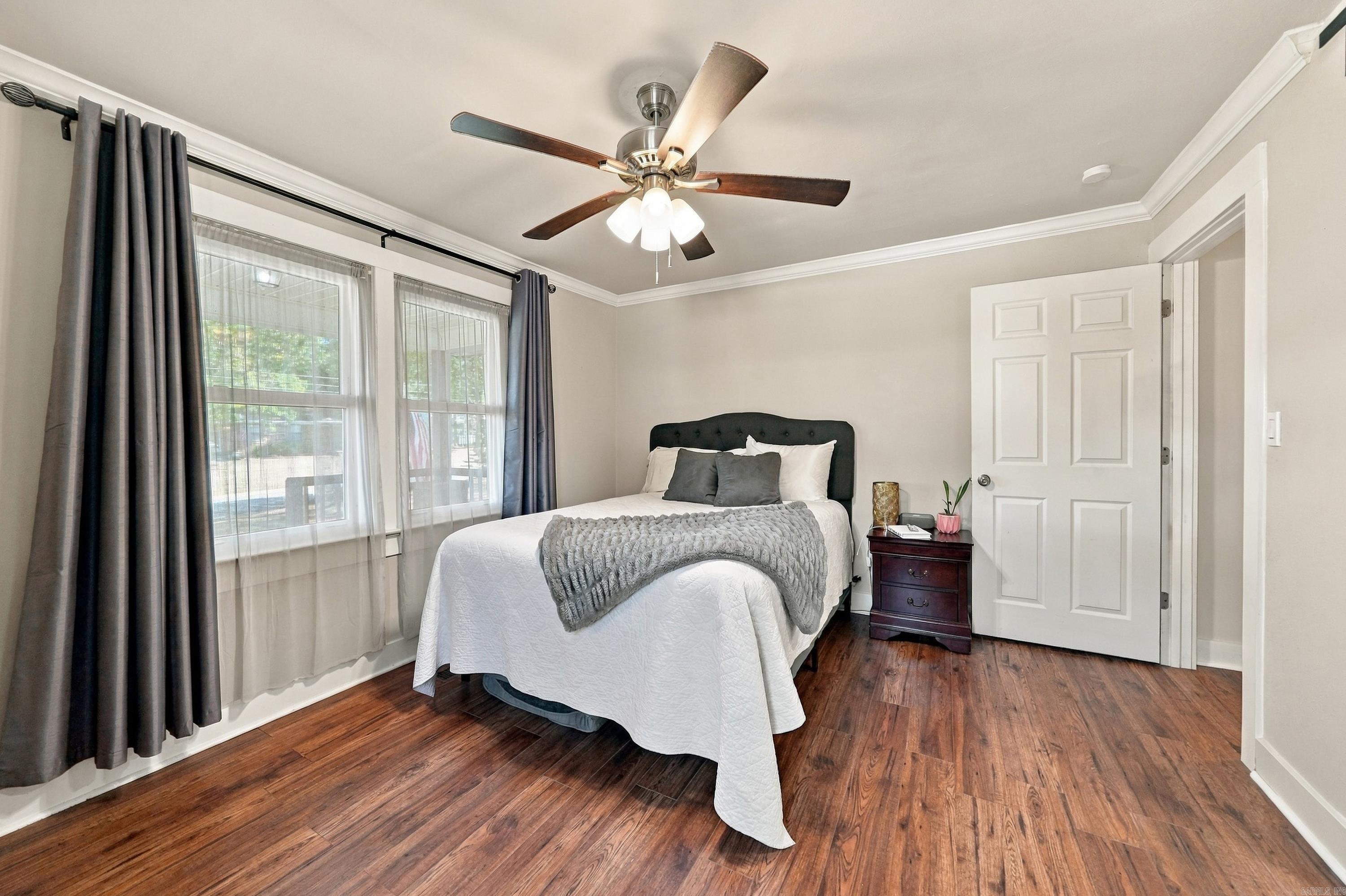 1106 W Sevier St Property Photo 23