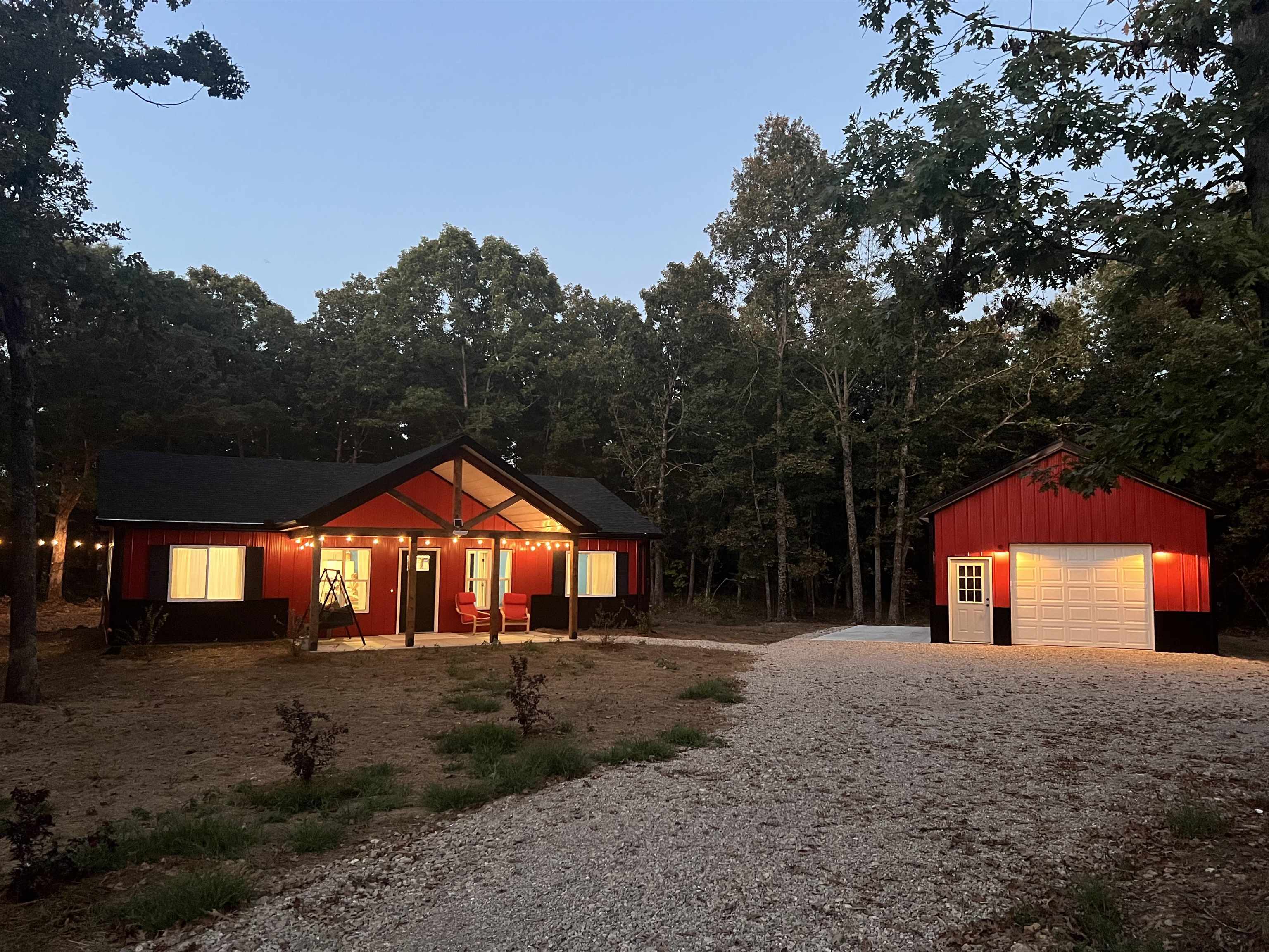 26041551 Property Photo 7