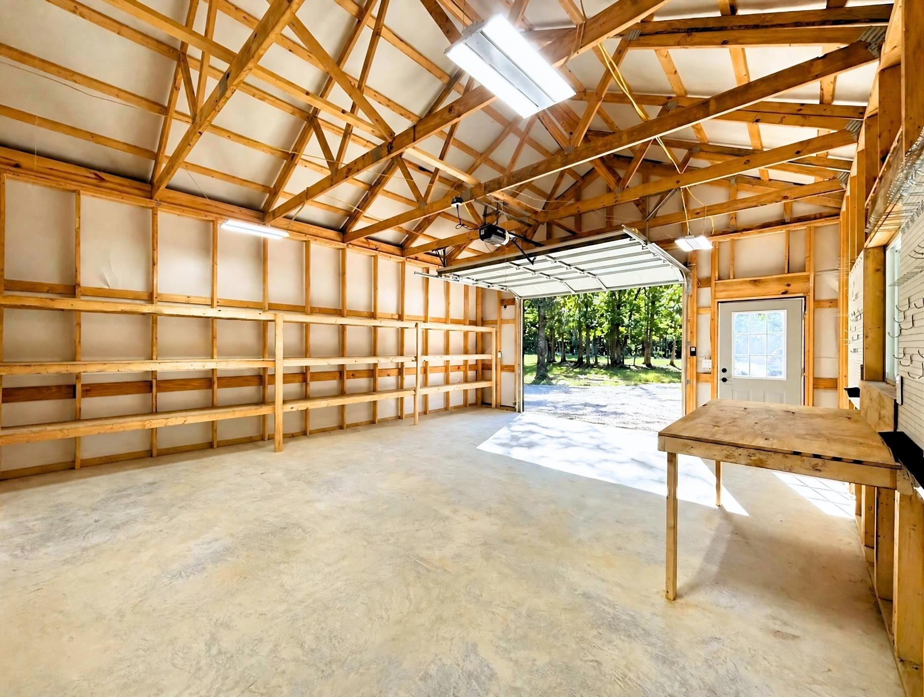26041551 Property Photo 38