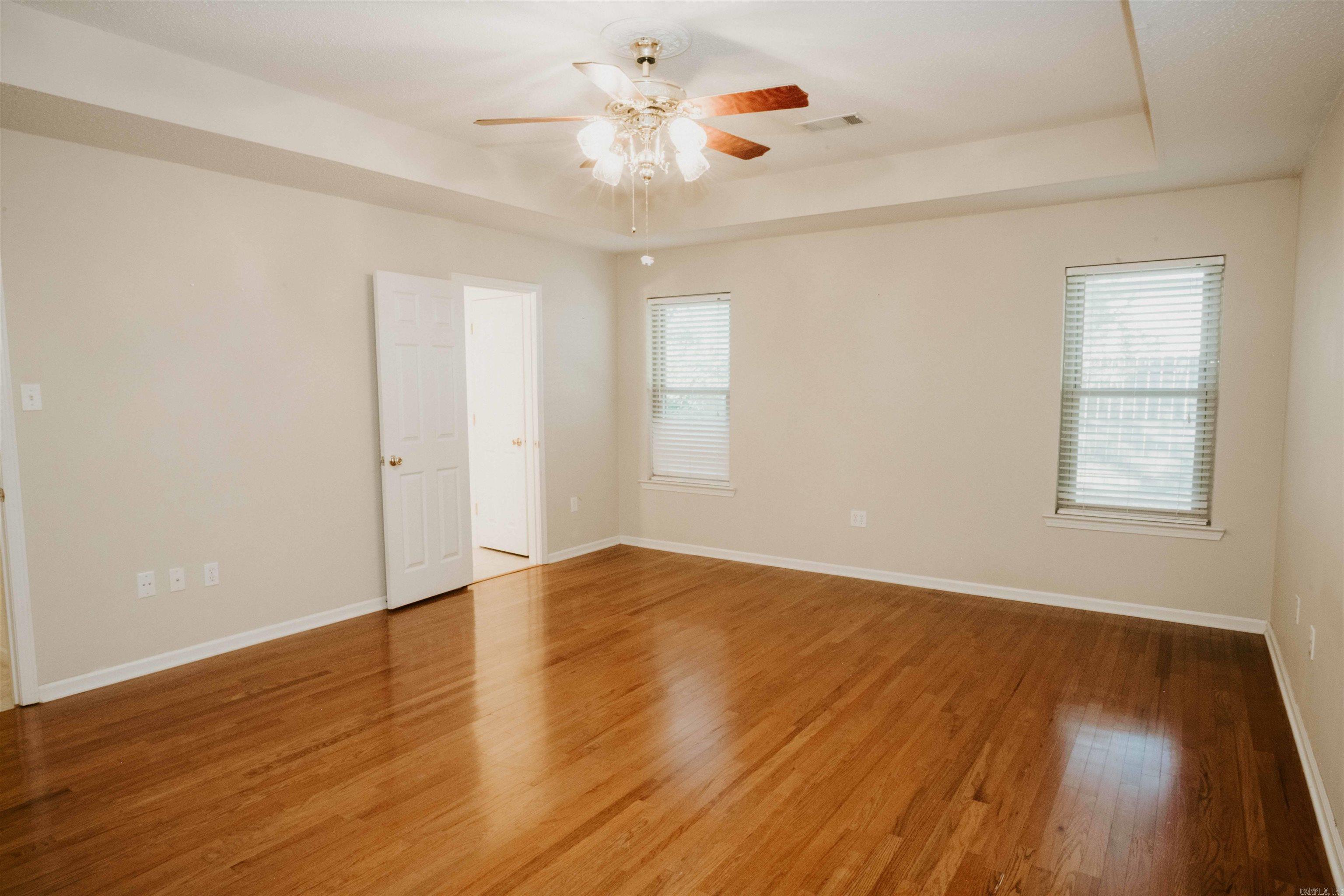 2406 Redwood Property Photo 21
