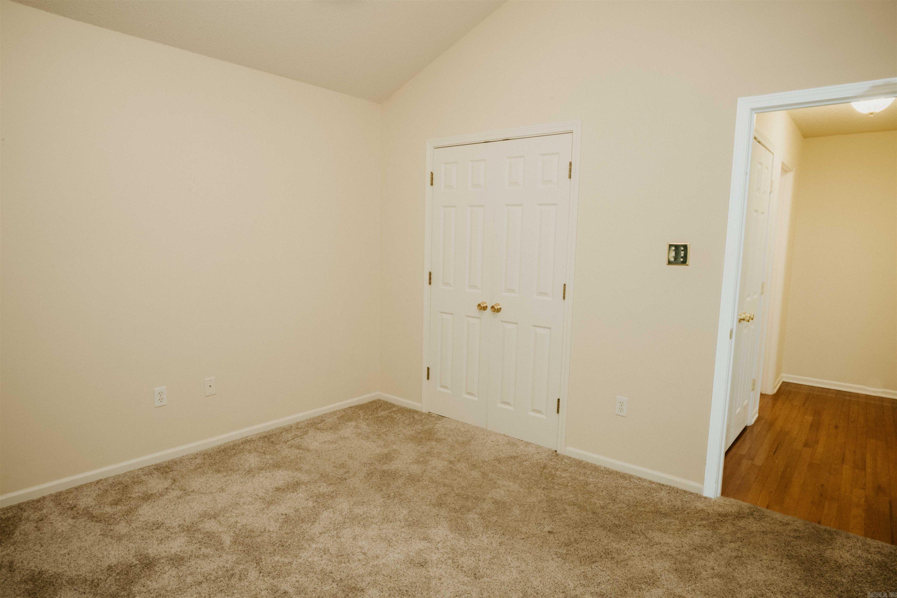 2406 Redwood Property Photo 37