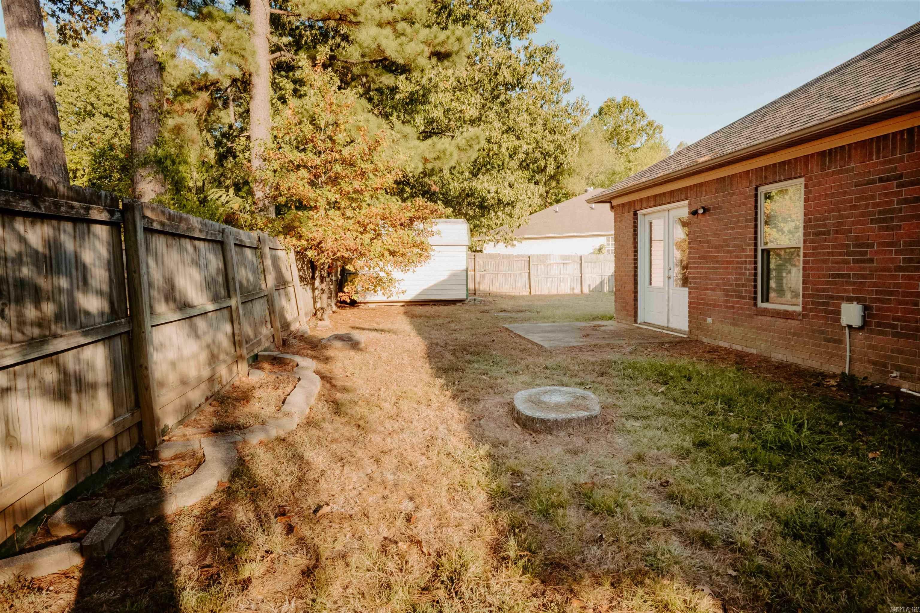 2406 Redwood Property Photo 40