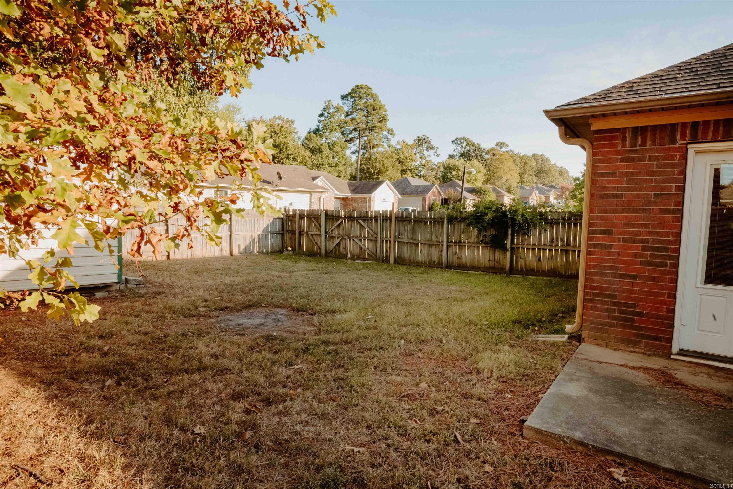2406 Redwood Property Photo 41