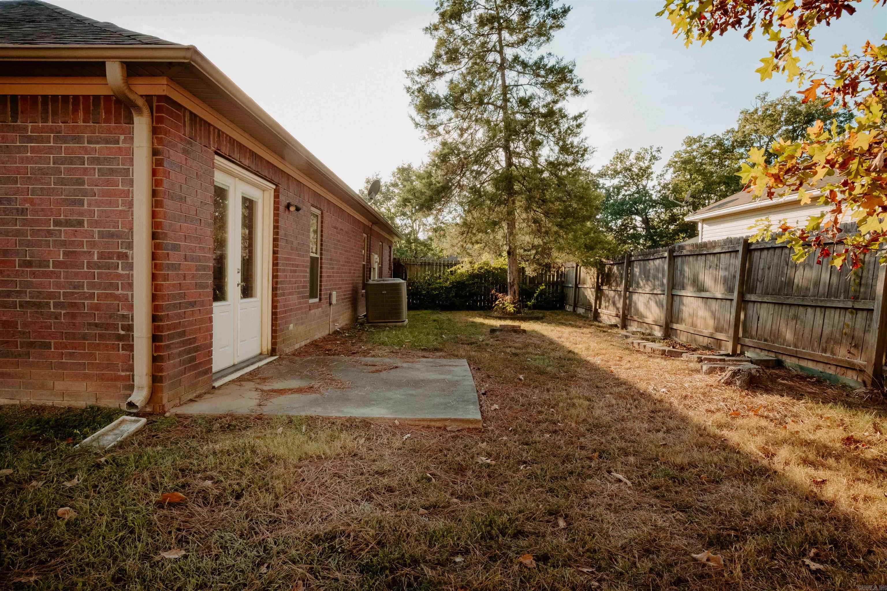 2406 Redwood Property Photo 44