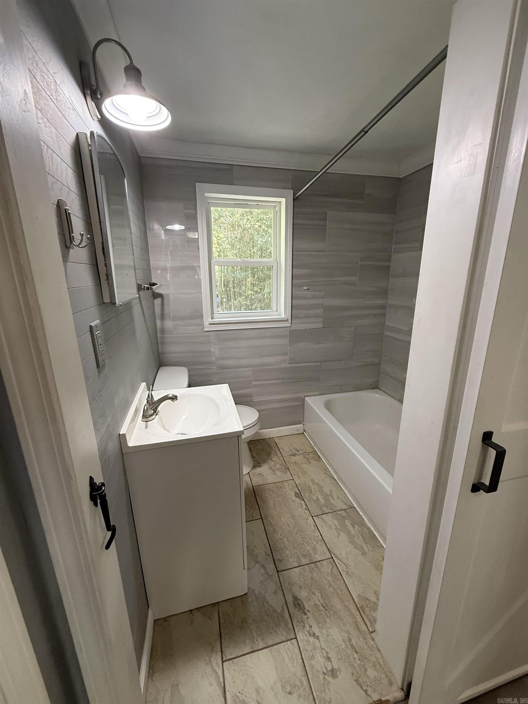 822 Huckaby Lane Property Photo 7