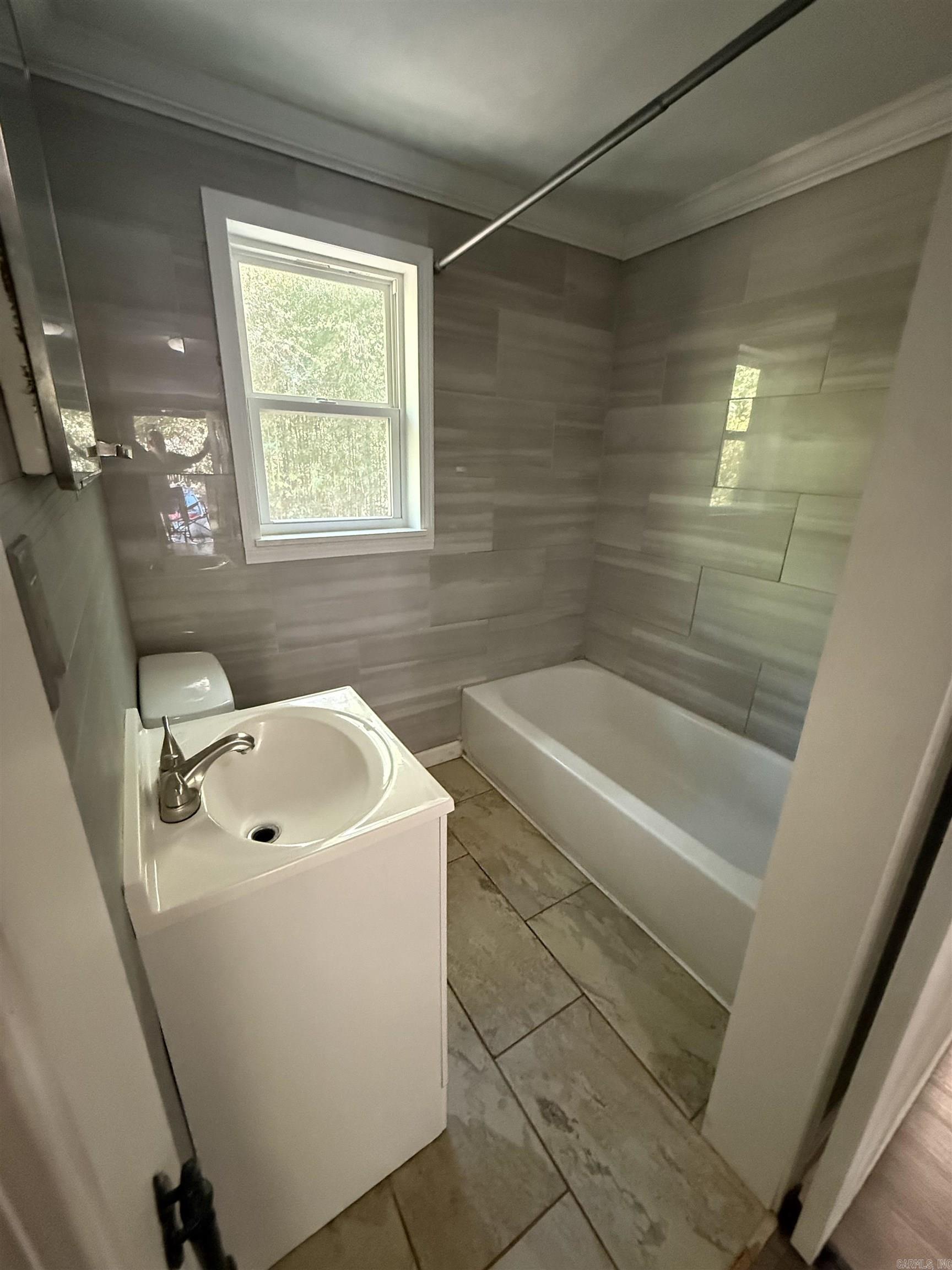 822 Huckaby Lane Property Photo 9