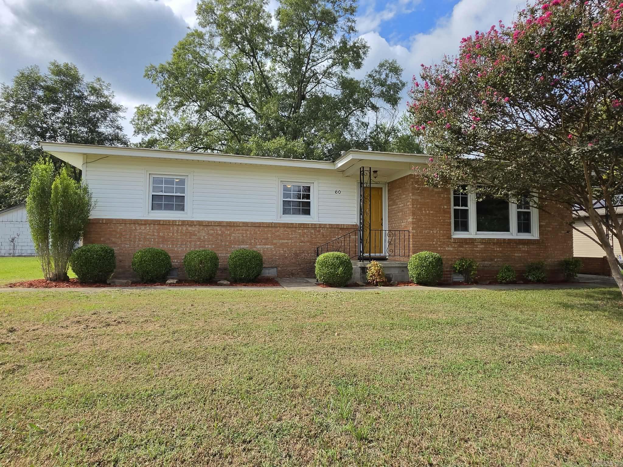 60 Wilson Loop Property Photo 1