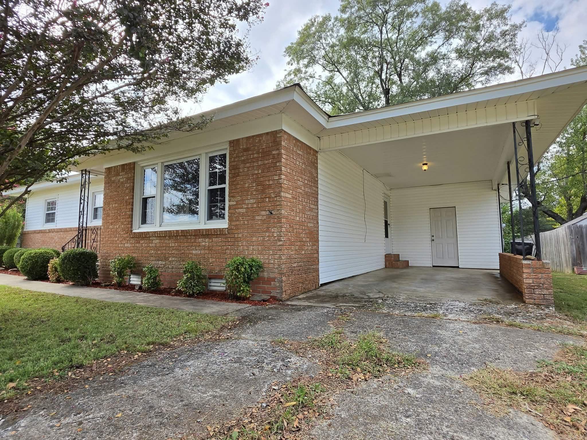 60 Wilson Loop Property Photo 2
