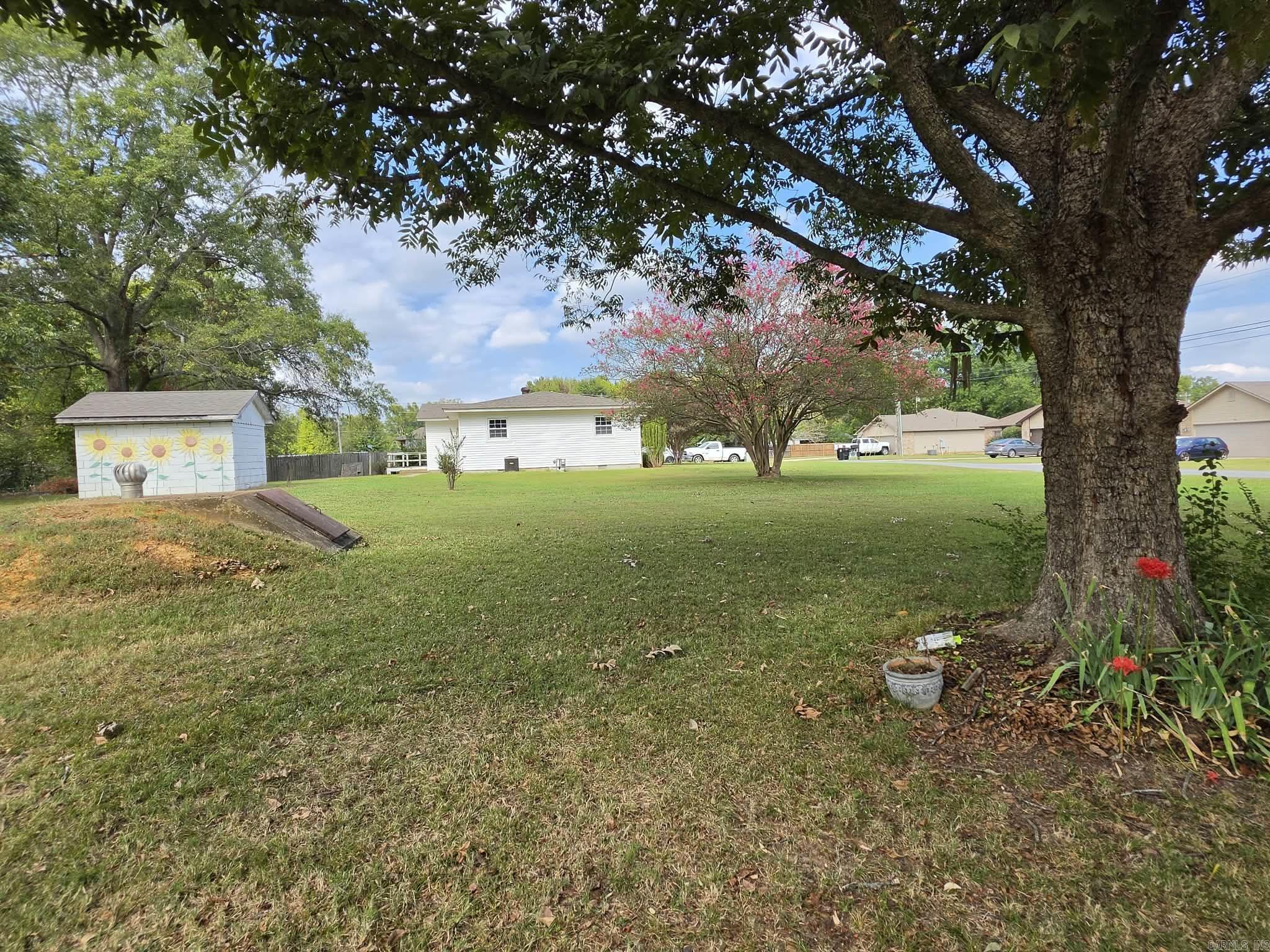 60 Wilson Loop Property Photo 24