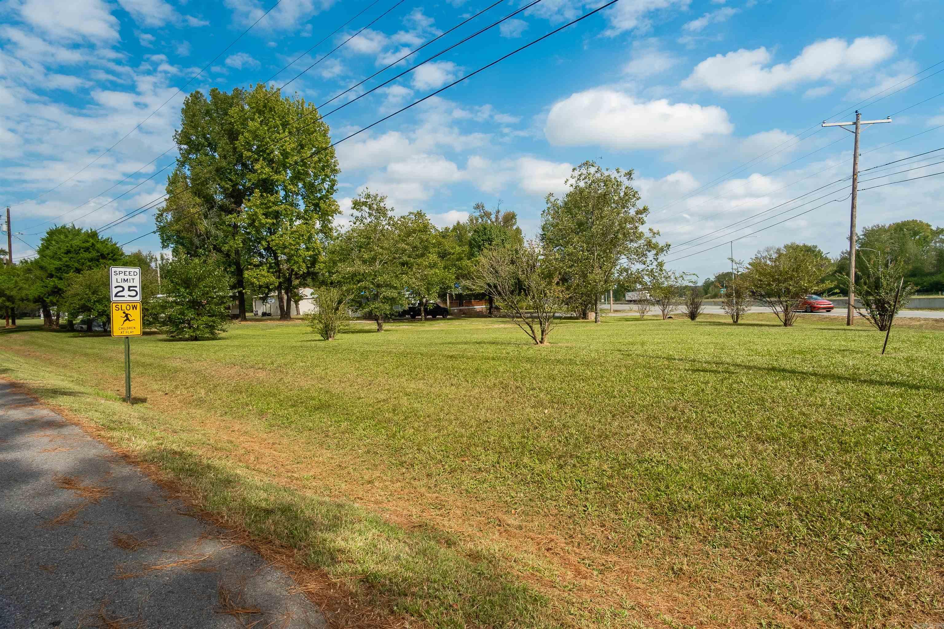 1001 Briarwood Loop Property Photo 1