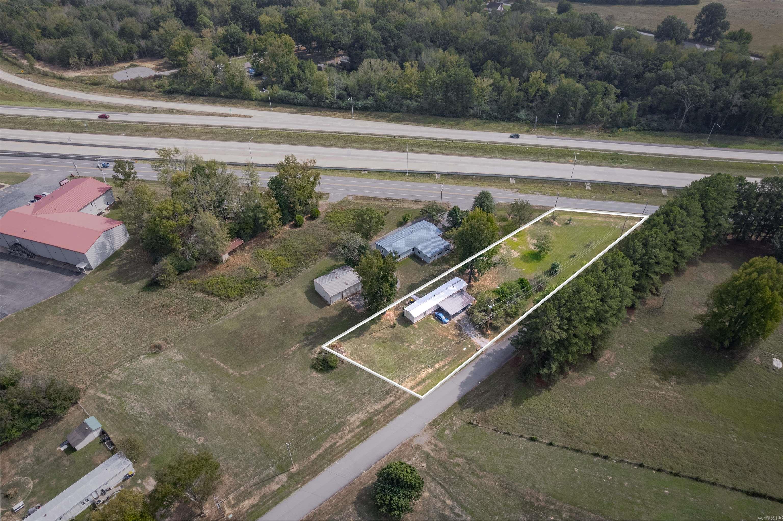 1001 Briarwood Loop Property Photo 8