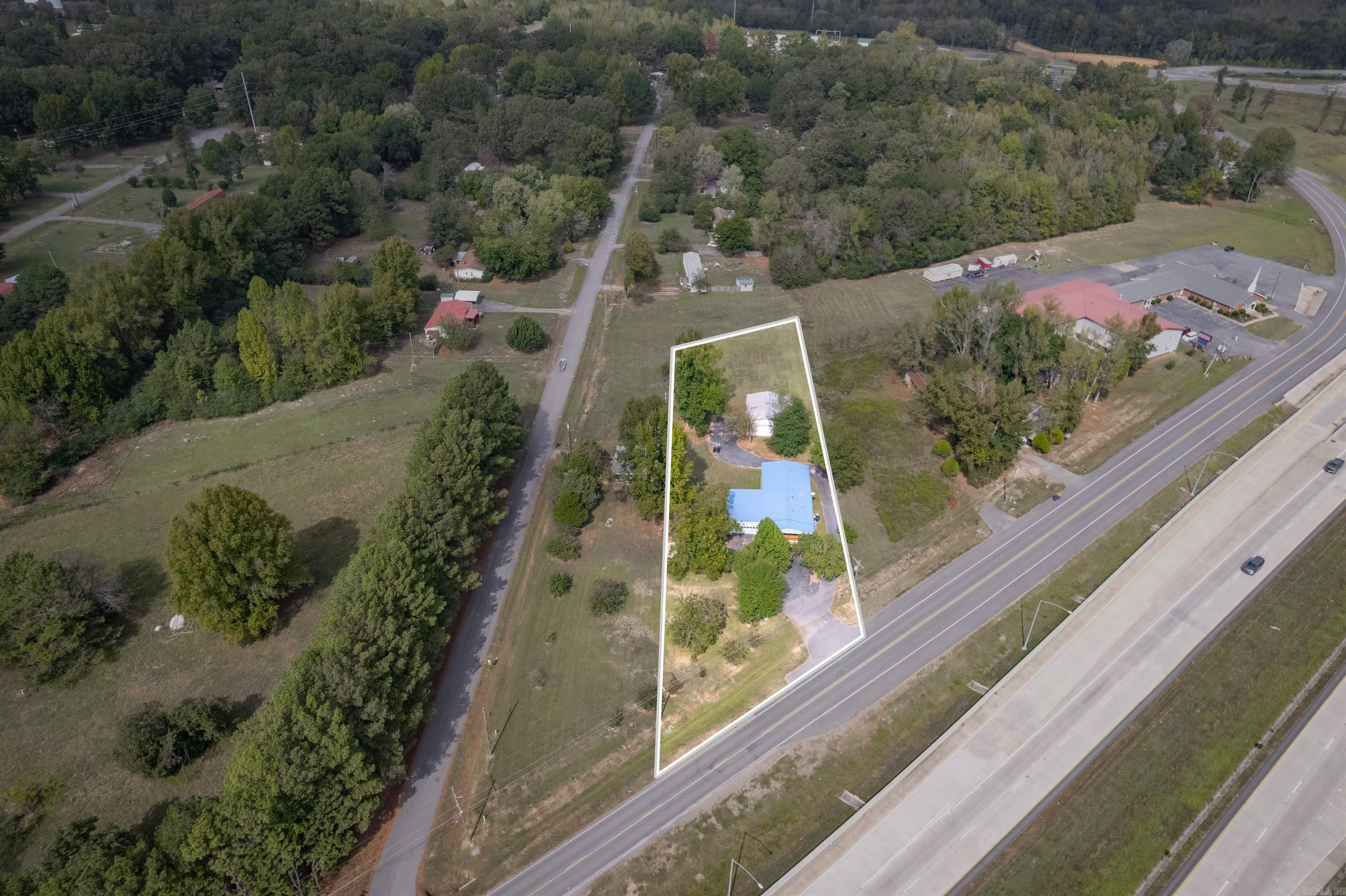 1742 Willie Ray Drive Property Photo 3