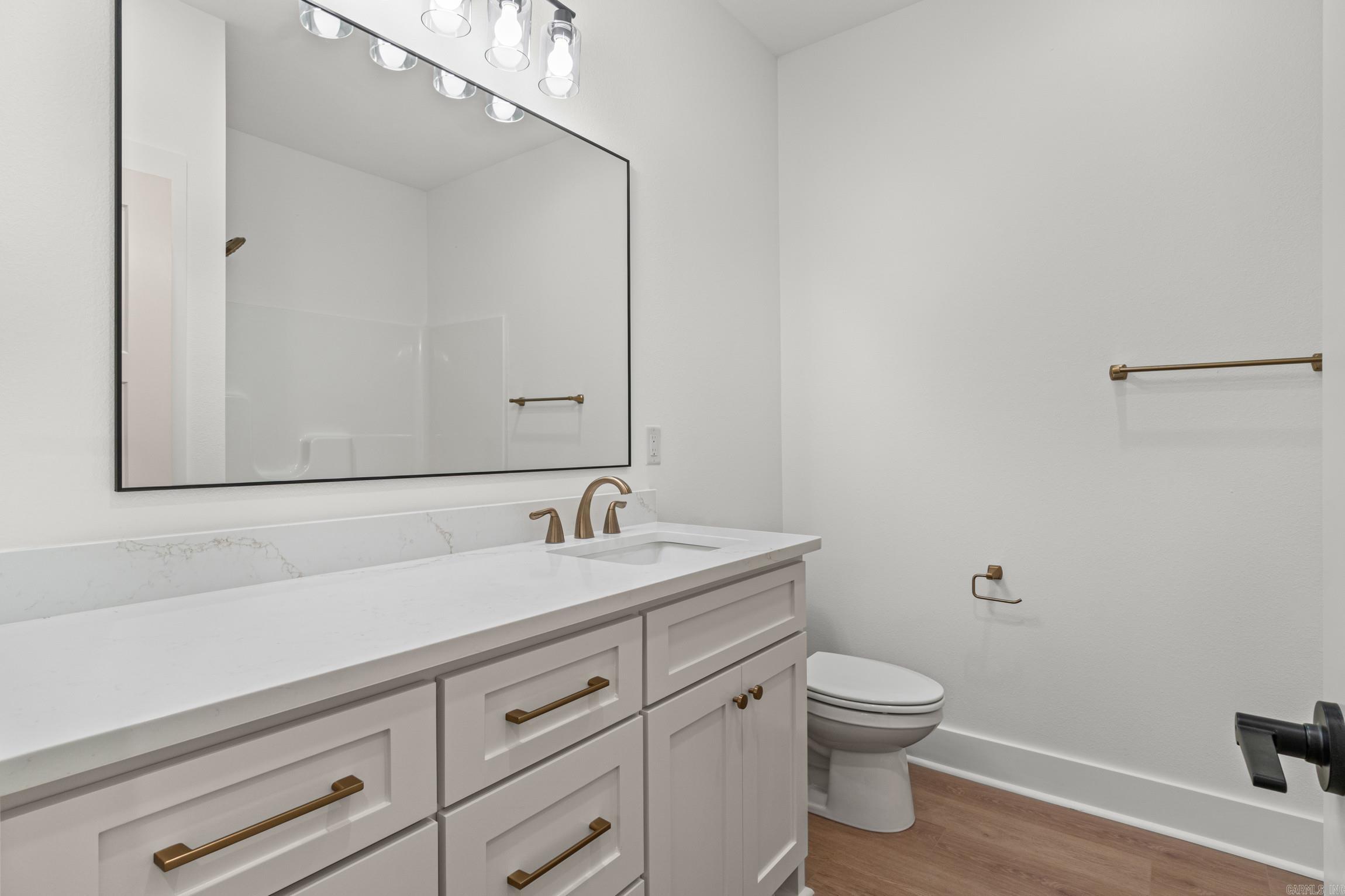 1913 Lakeview Drive Property Photo 19