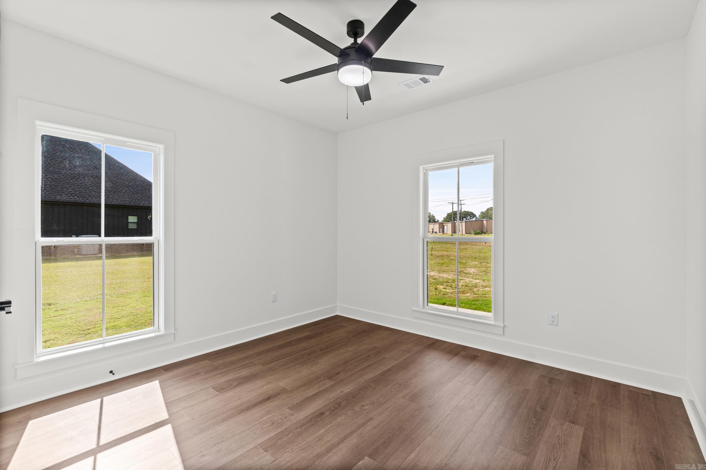 1913 Lakeview Drive Property Photo 21