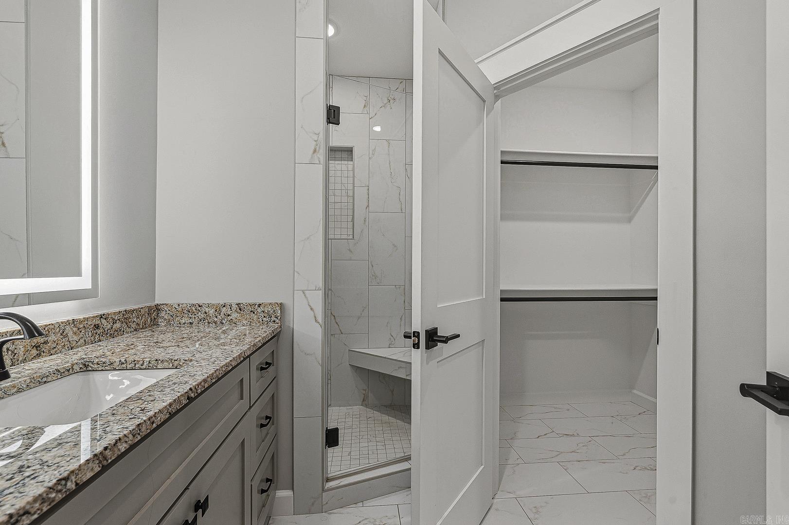 149 Nelson Circle Property Photo 16