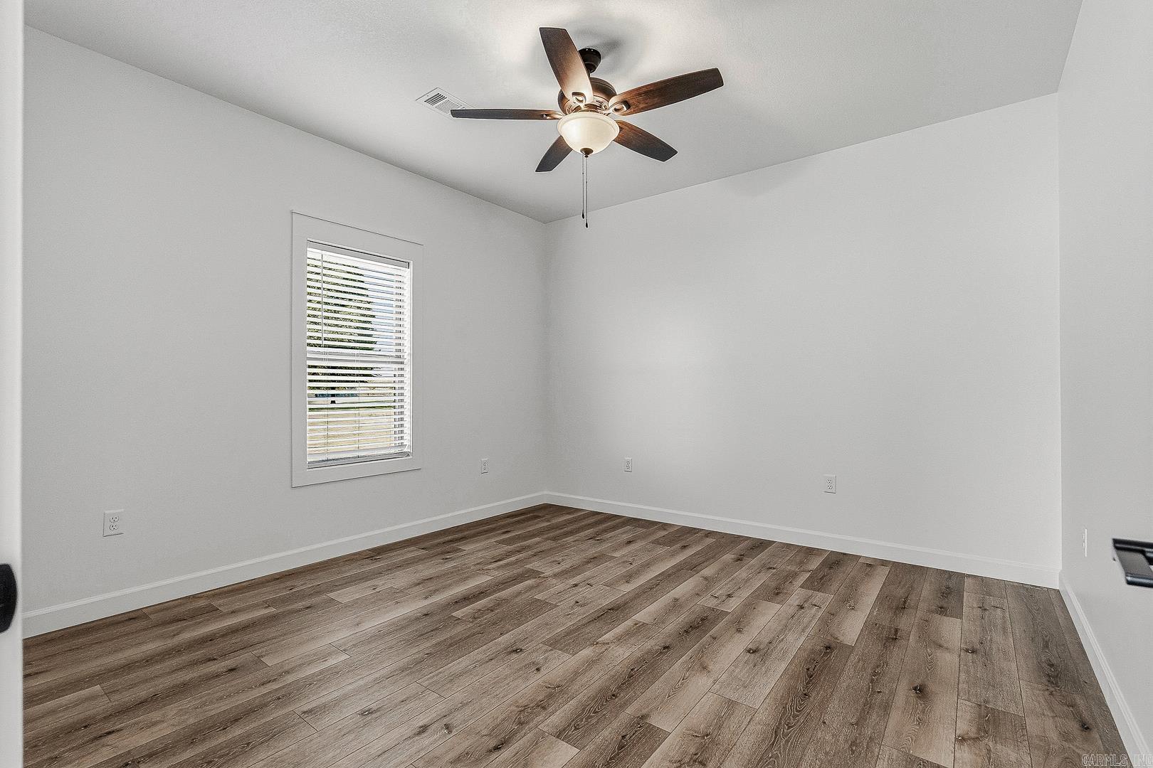 149 Nelson Circle Property Photo 18