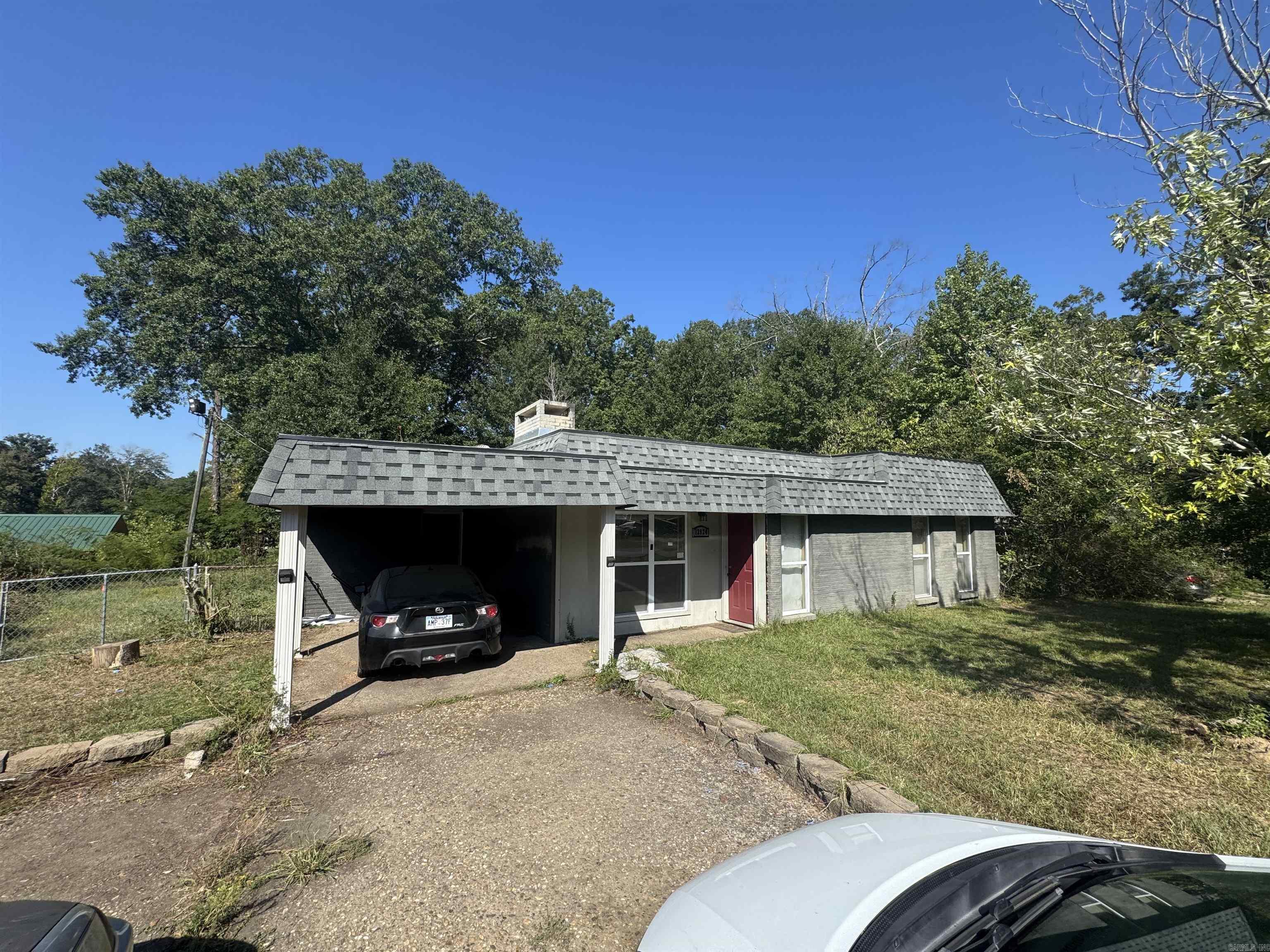 13924 Bonnie Ln Lane Property Photo 1