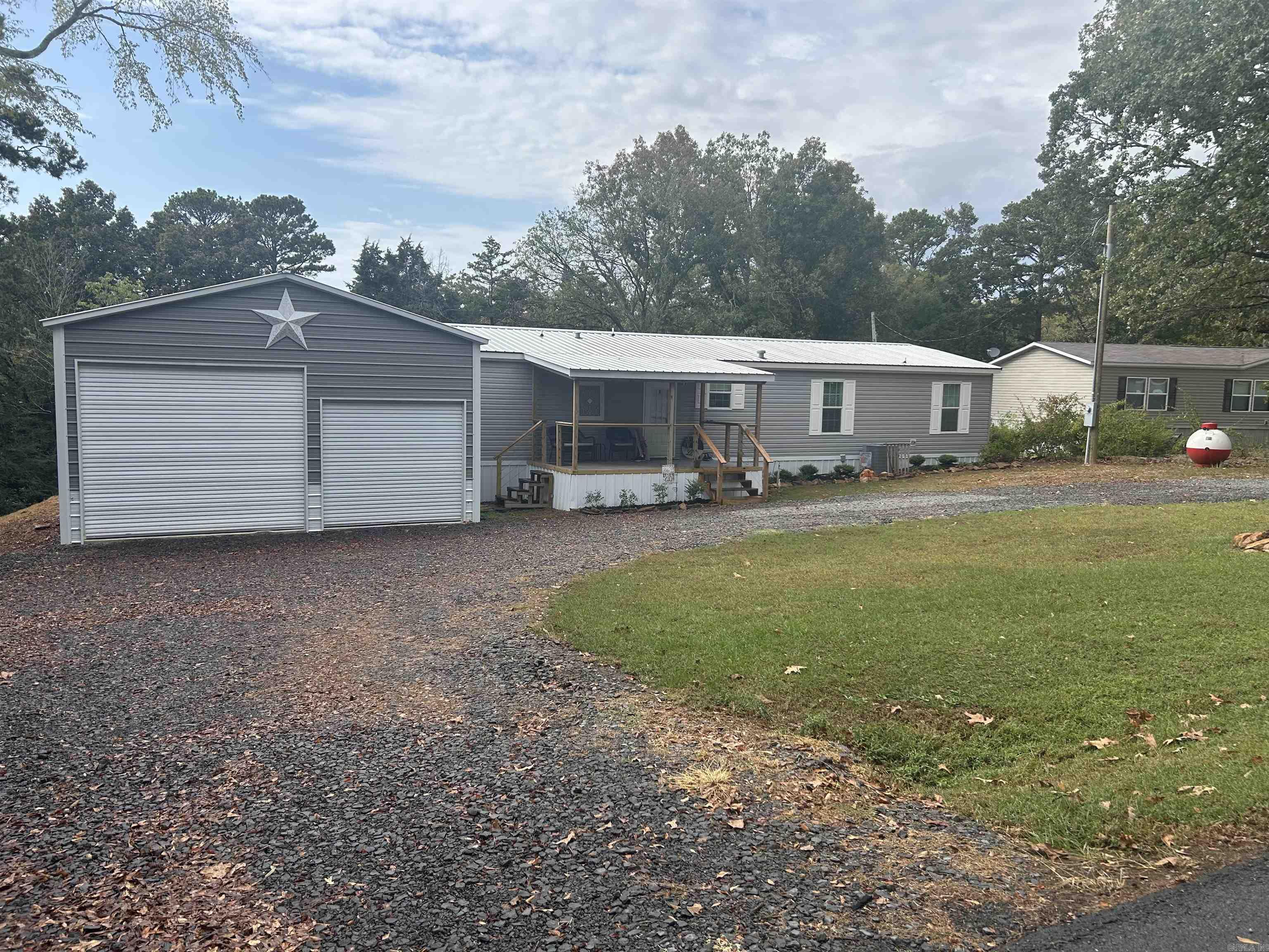 275 Narrows Dr. Property Photo 4
