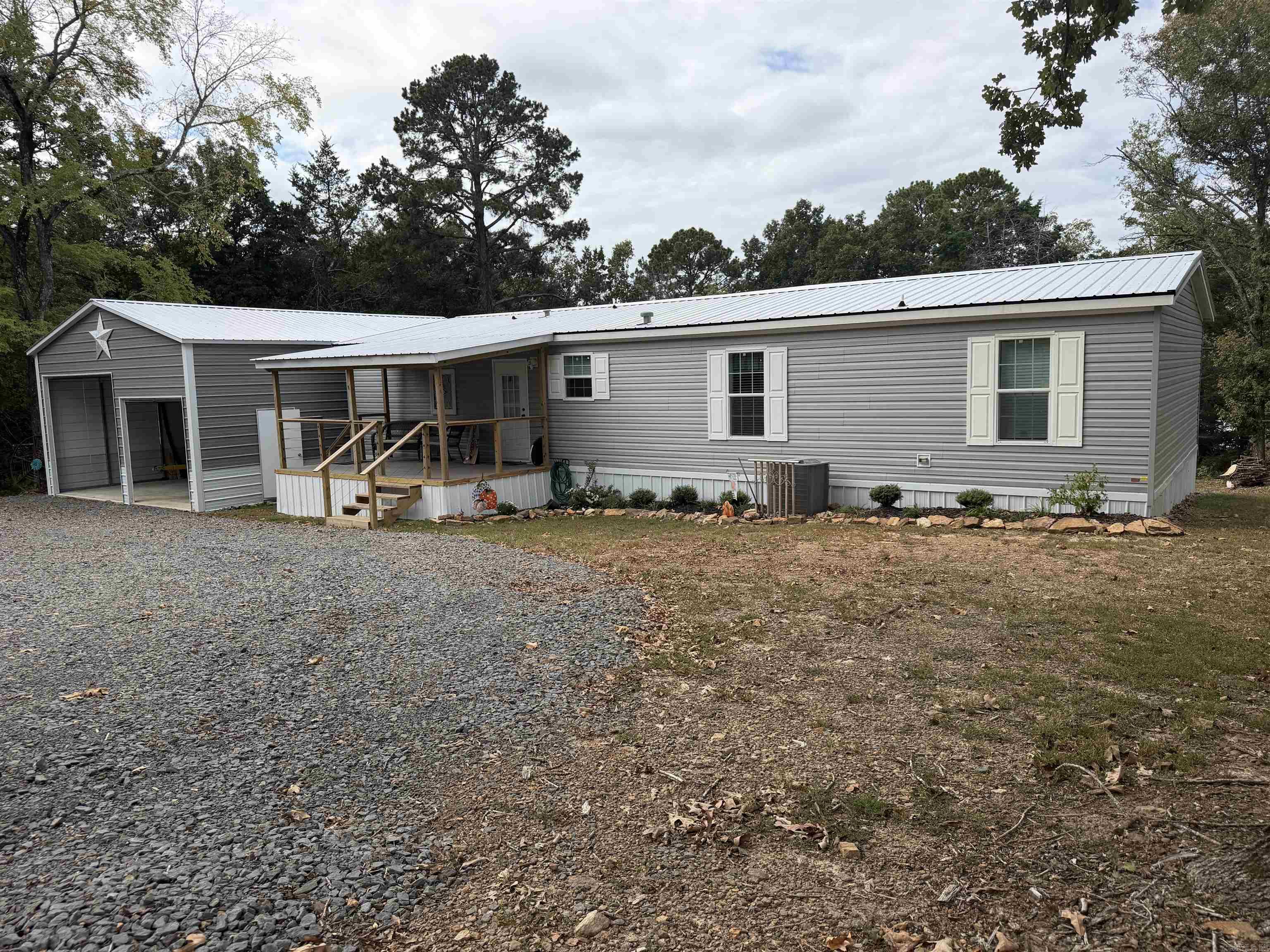 275 Narrows Dr. Property Photo 36