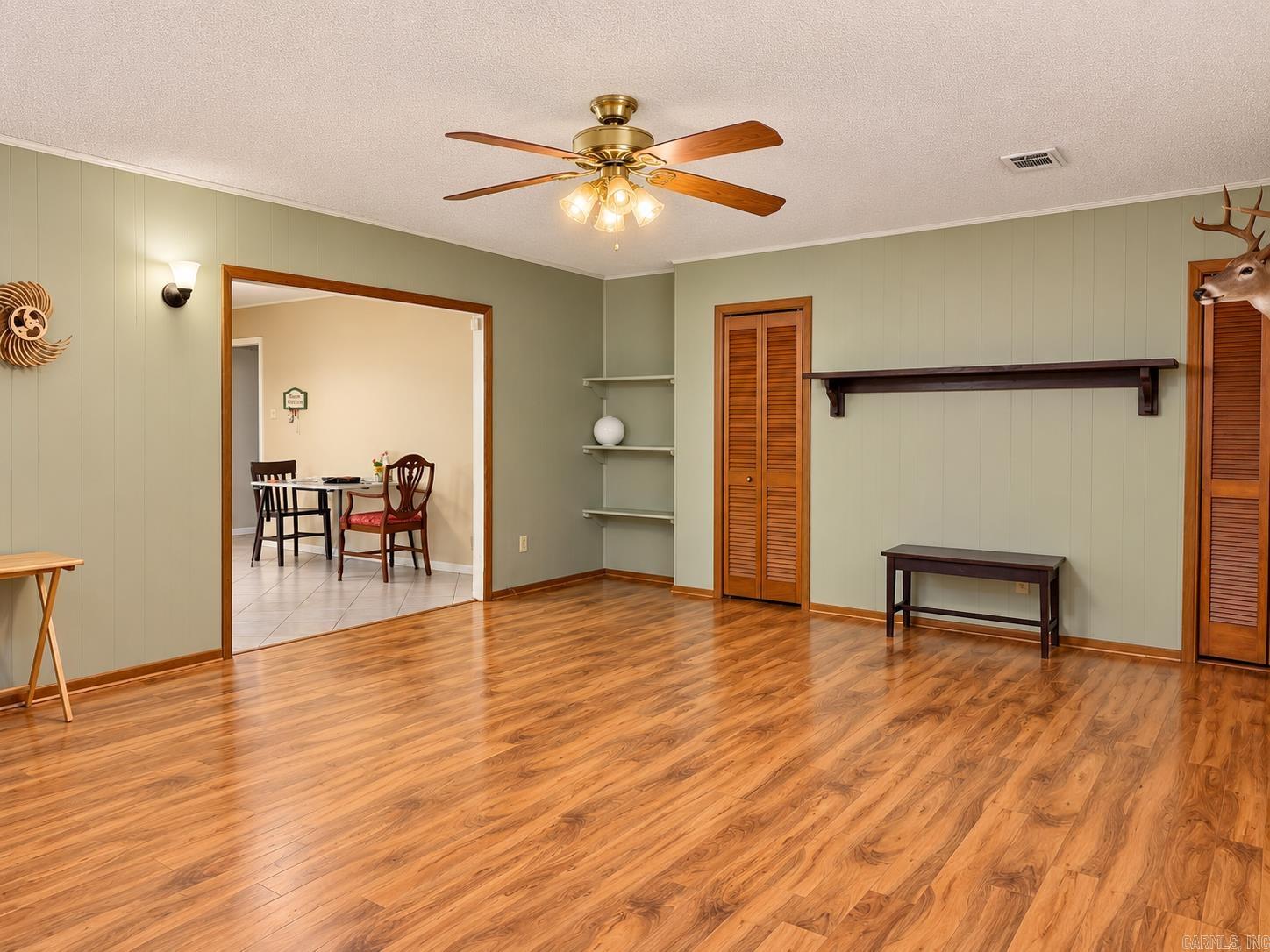7324 Marcia Property Photo 5