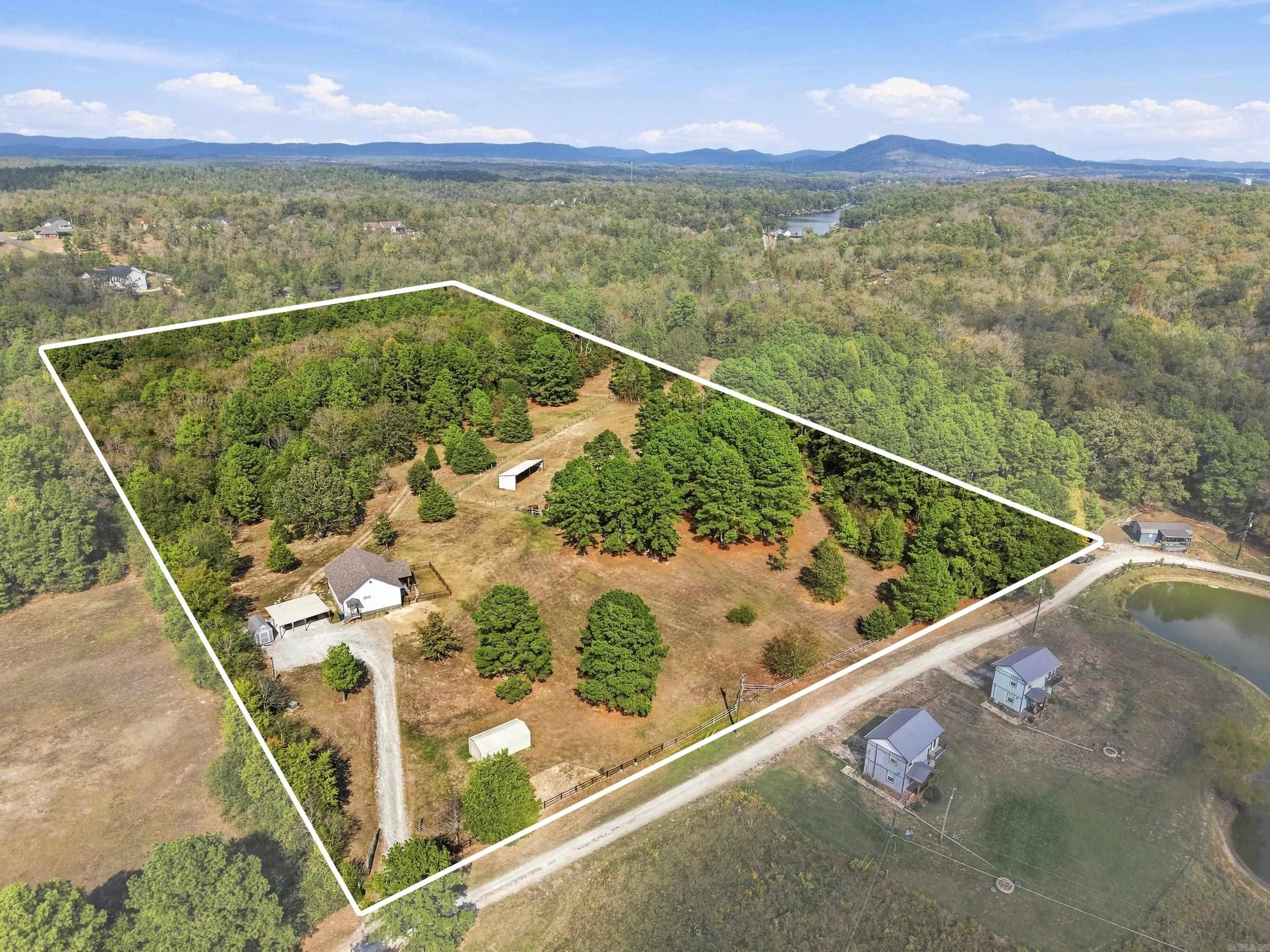 198 Shelly Lane Property Photo 1