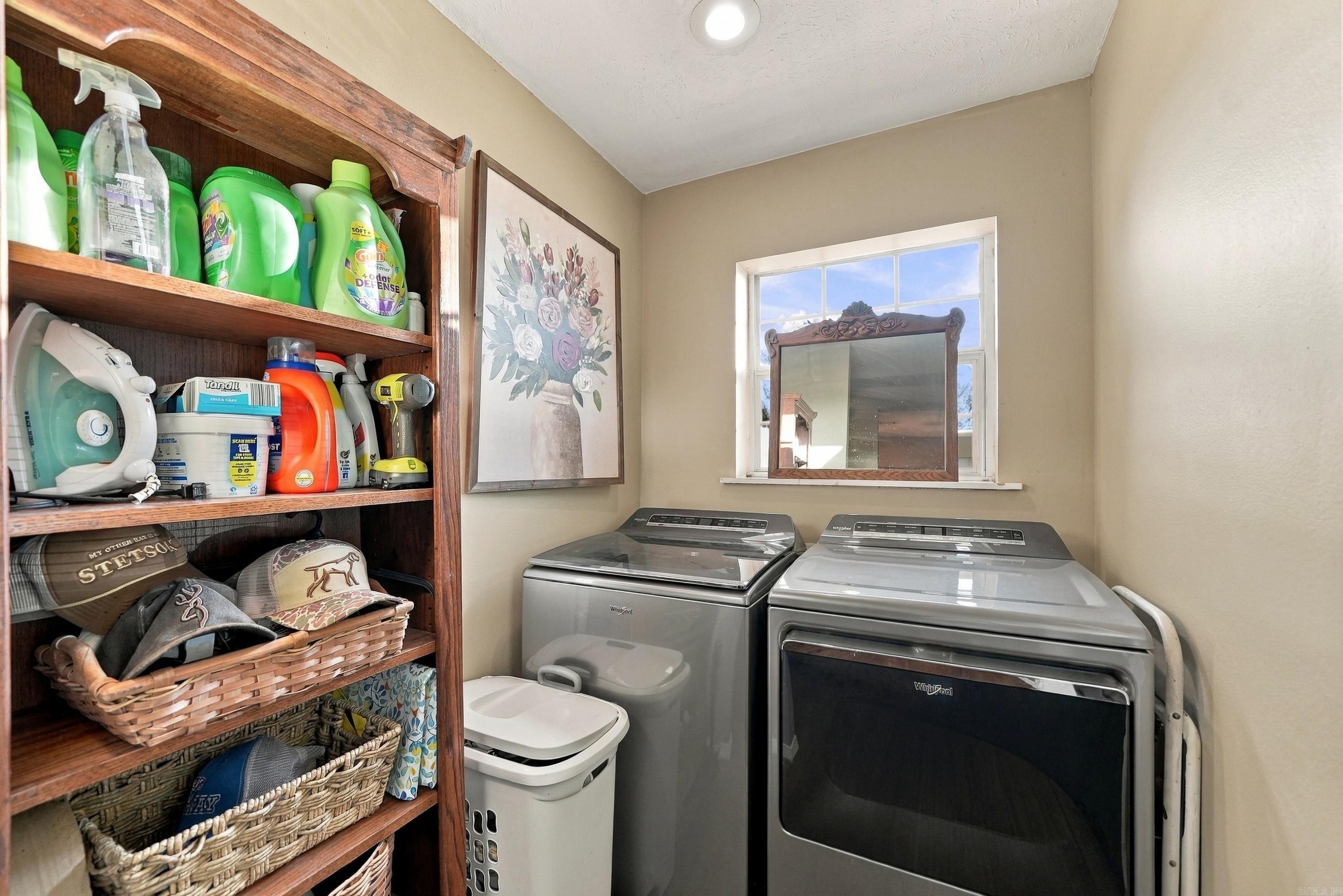 27 Pine Street Property Photo 20