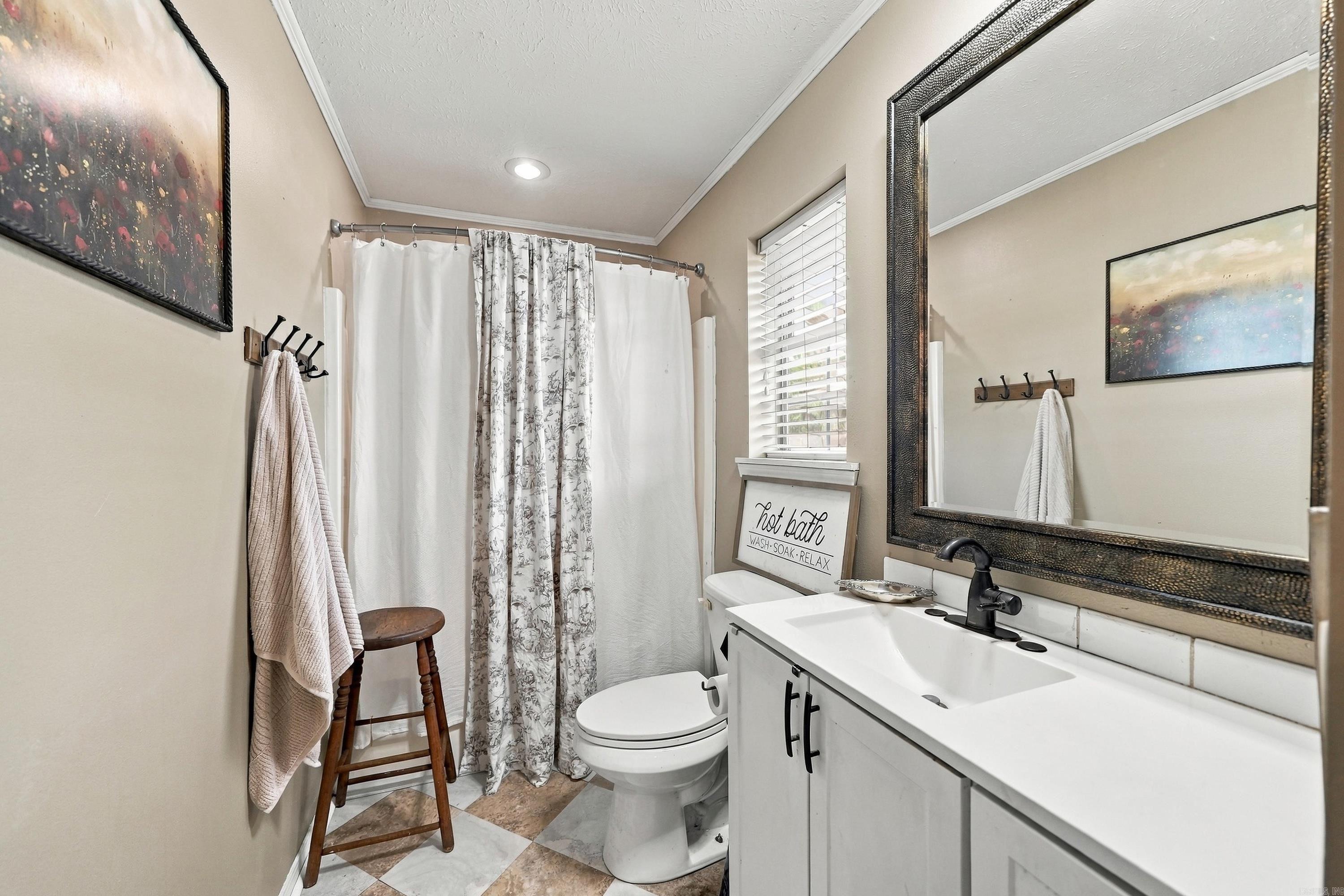 27 Pine Street Property Photo 24