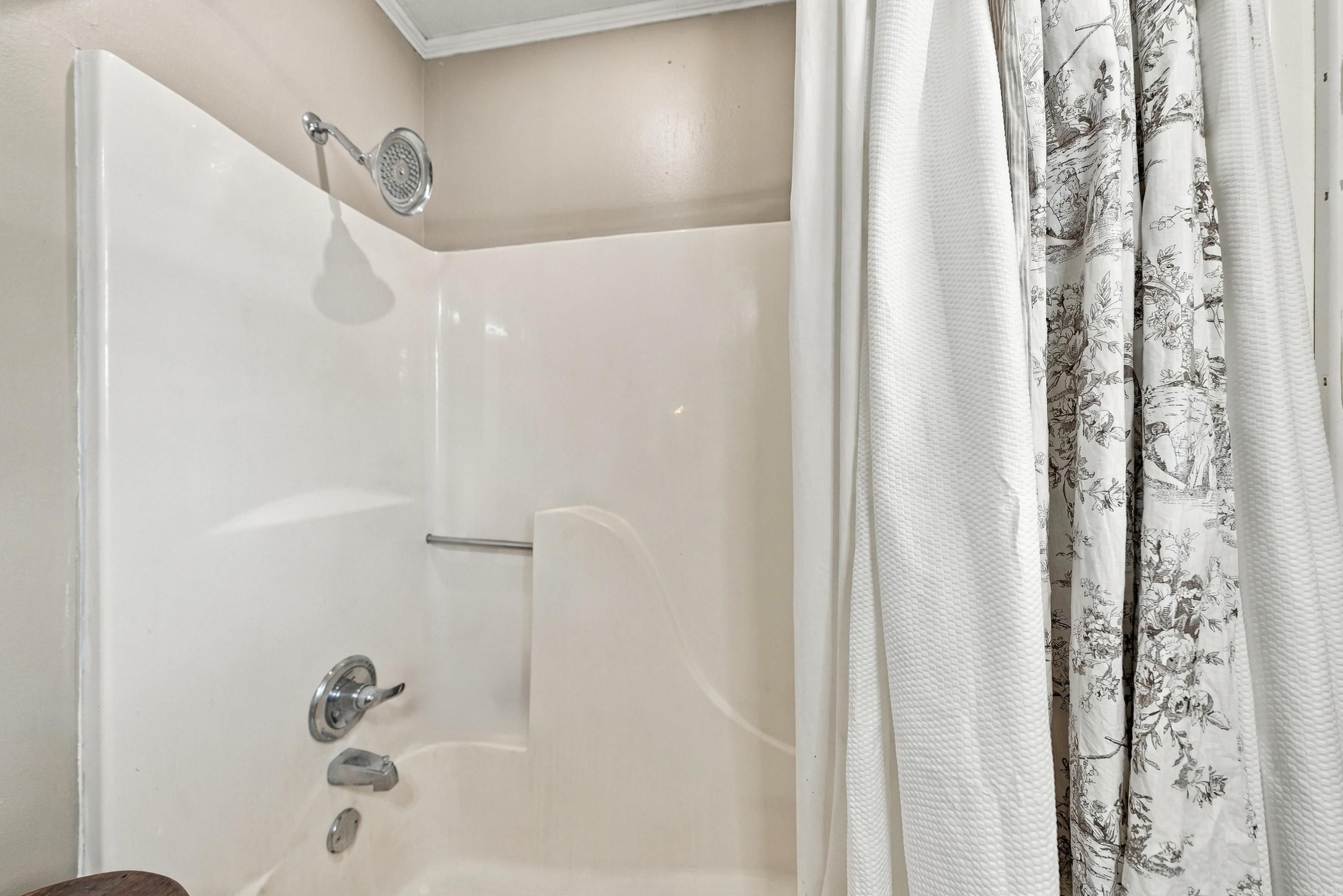 27 Pine Street Property Photo 26
