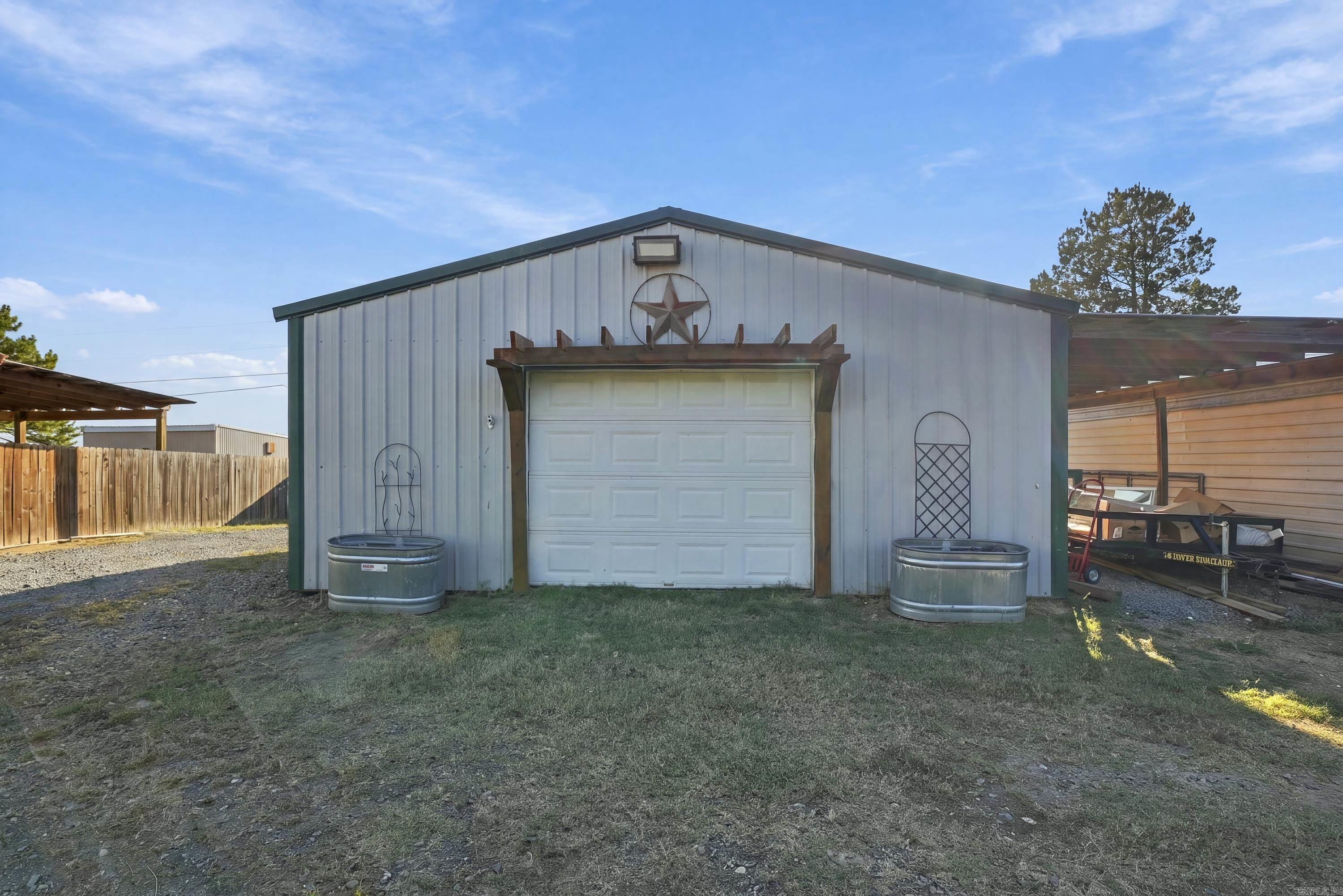 27 Pine Street Property Photo 47