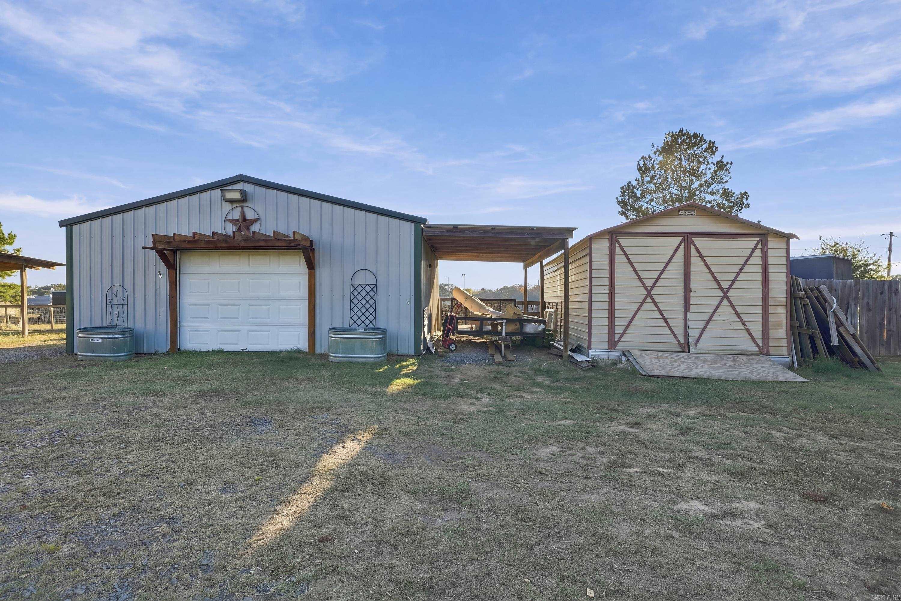 27 Pine Street Property Photo 49
