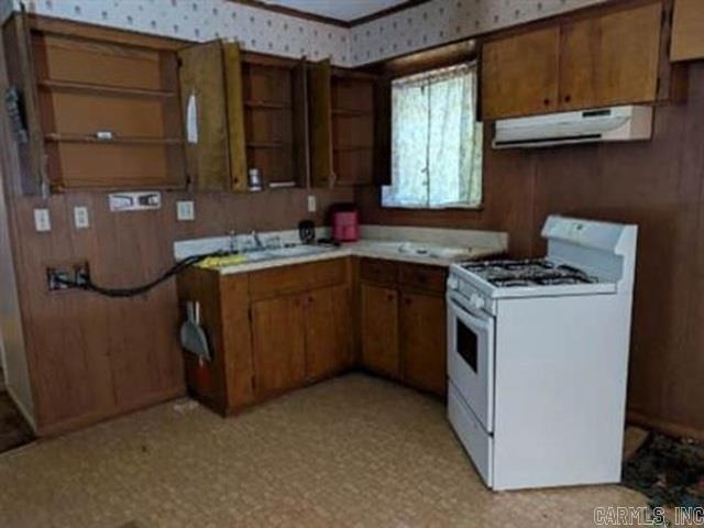 2713 Claremont Avenue Property Photo 3