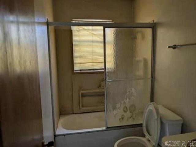 2713 Claremont Avenue Property Photo 4