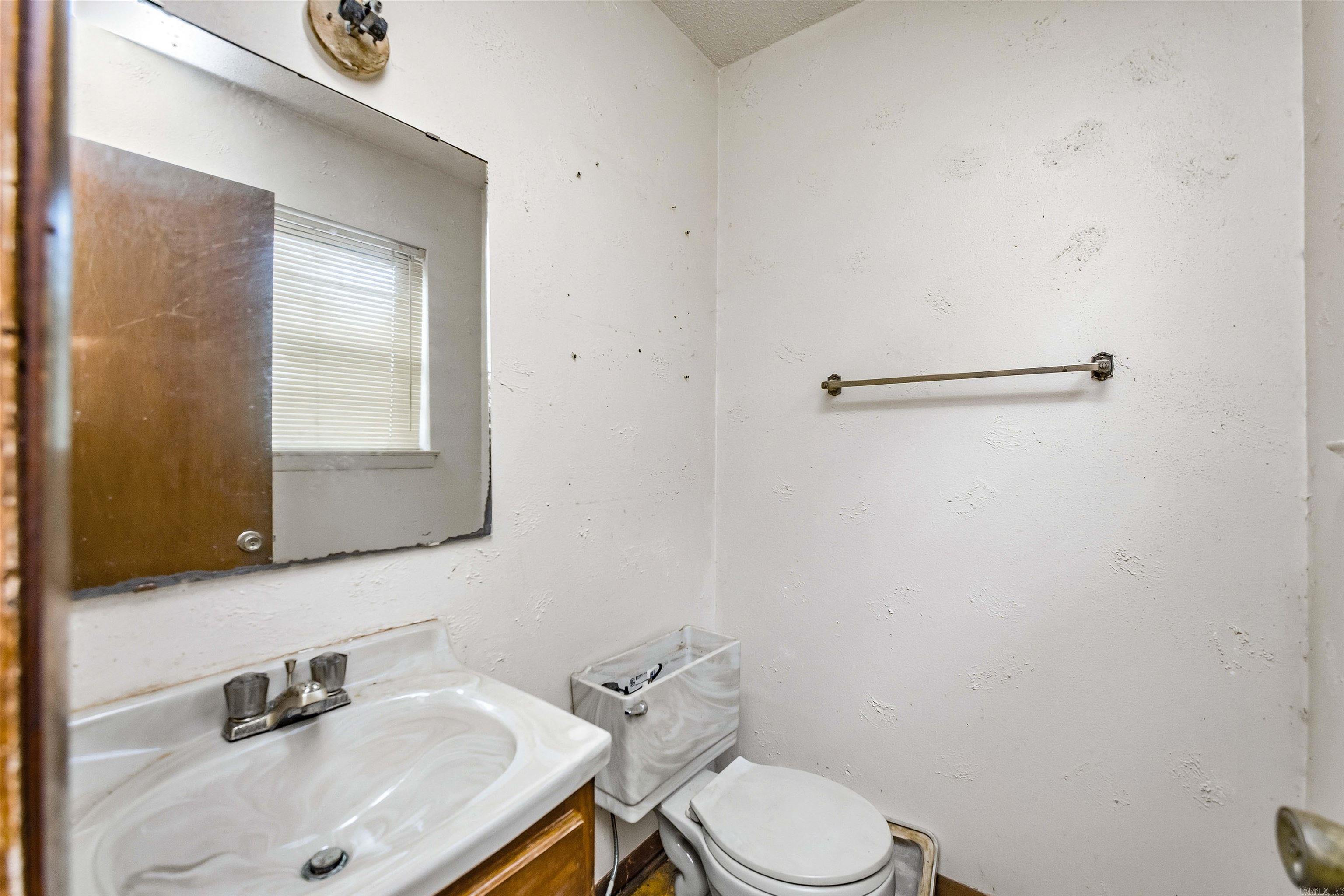 6 Pine Cone Cove Property Photo 18