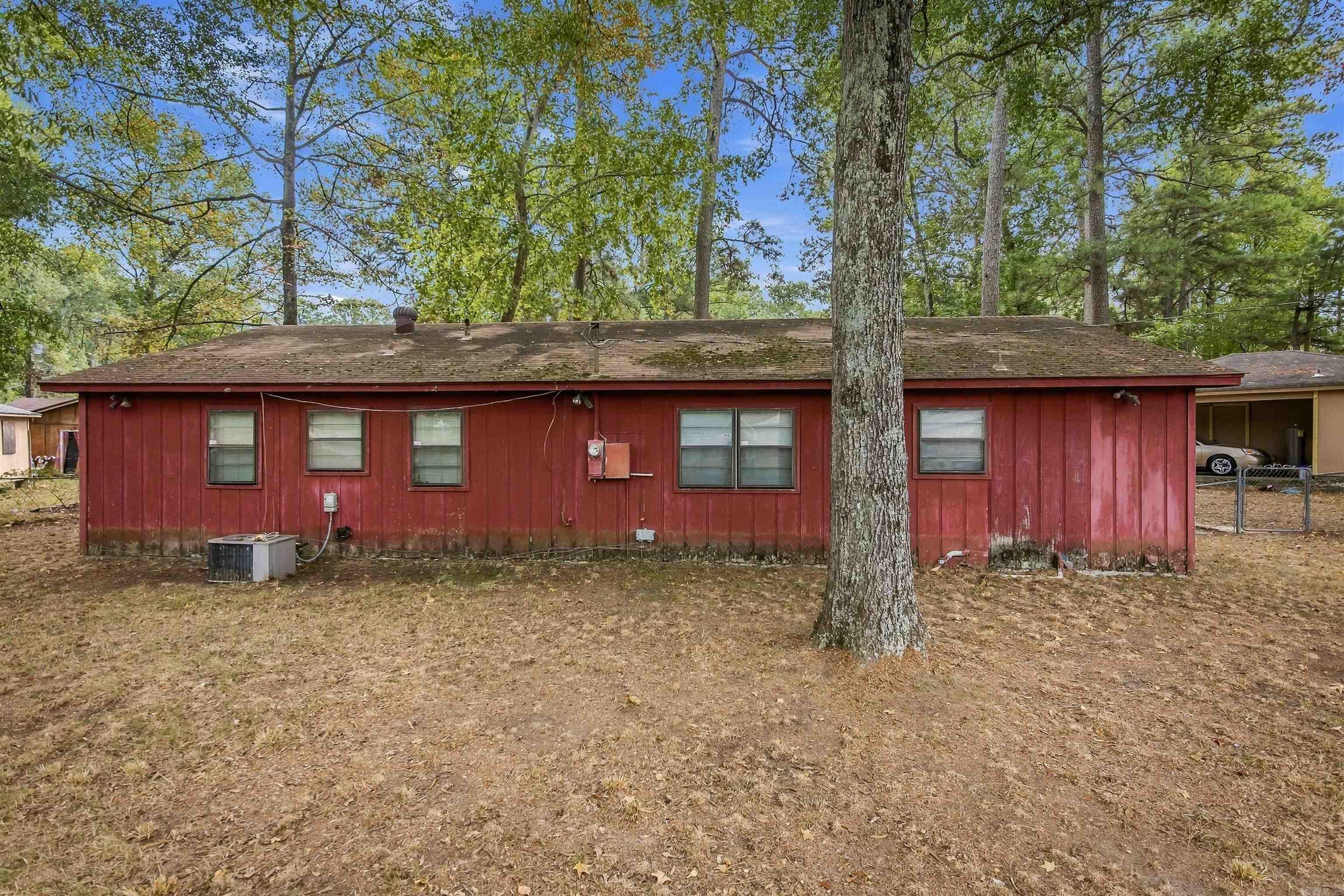 6 Pine Cone Cove Property Photo 24