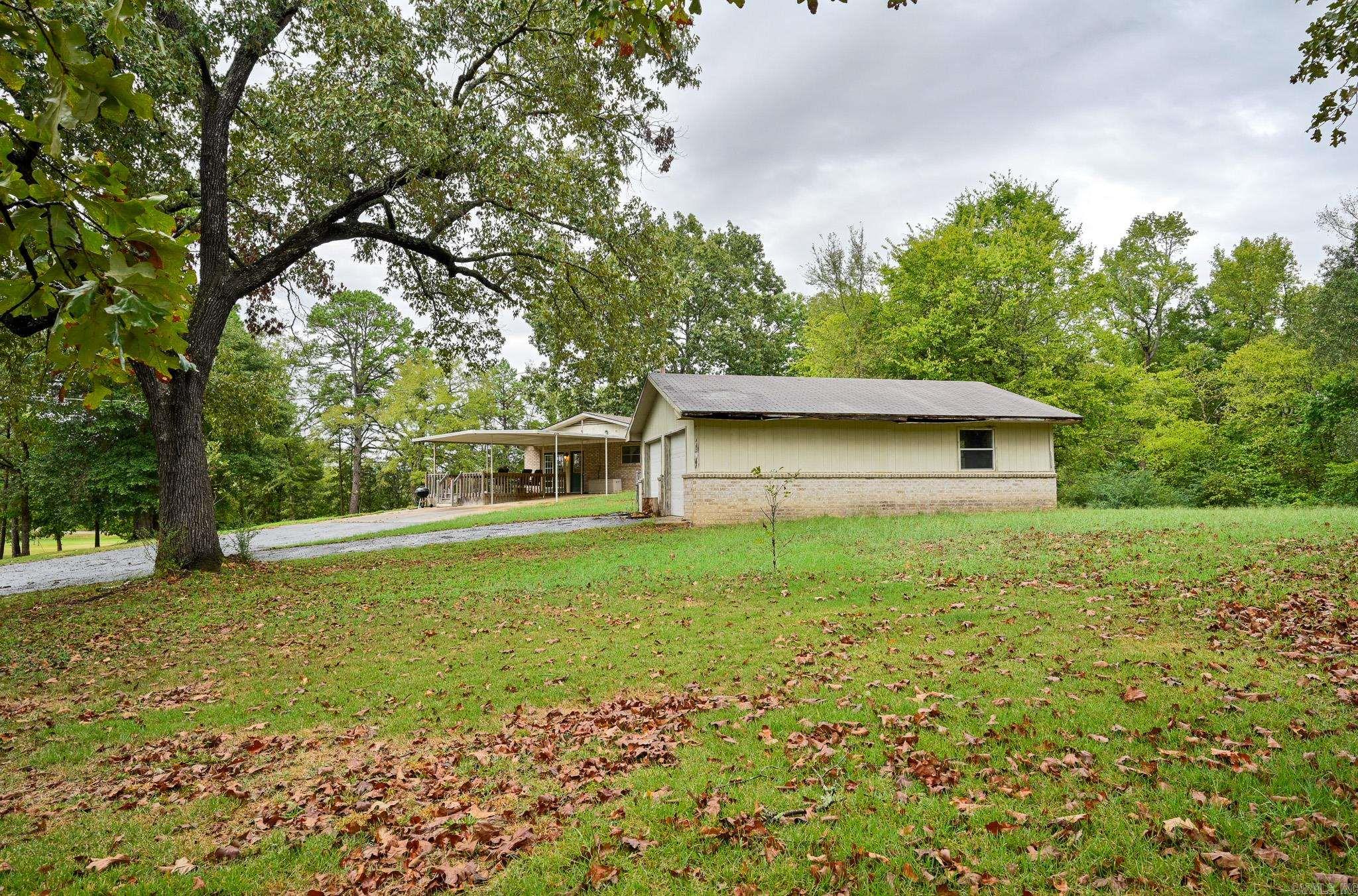 109 Medlin Ln Property Photo 8