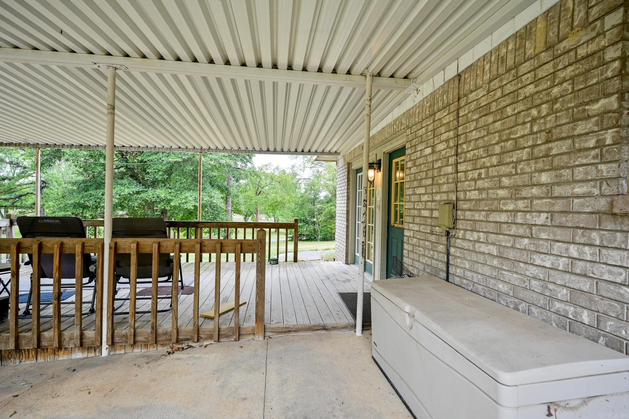 109 Medlin Ln Property Photo 13