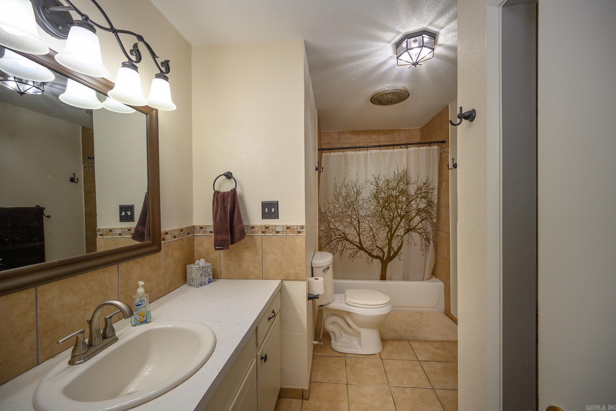 109 Medlin Ln Property Photo 27