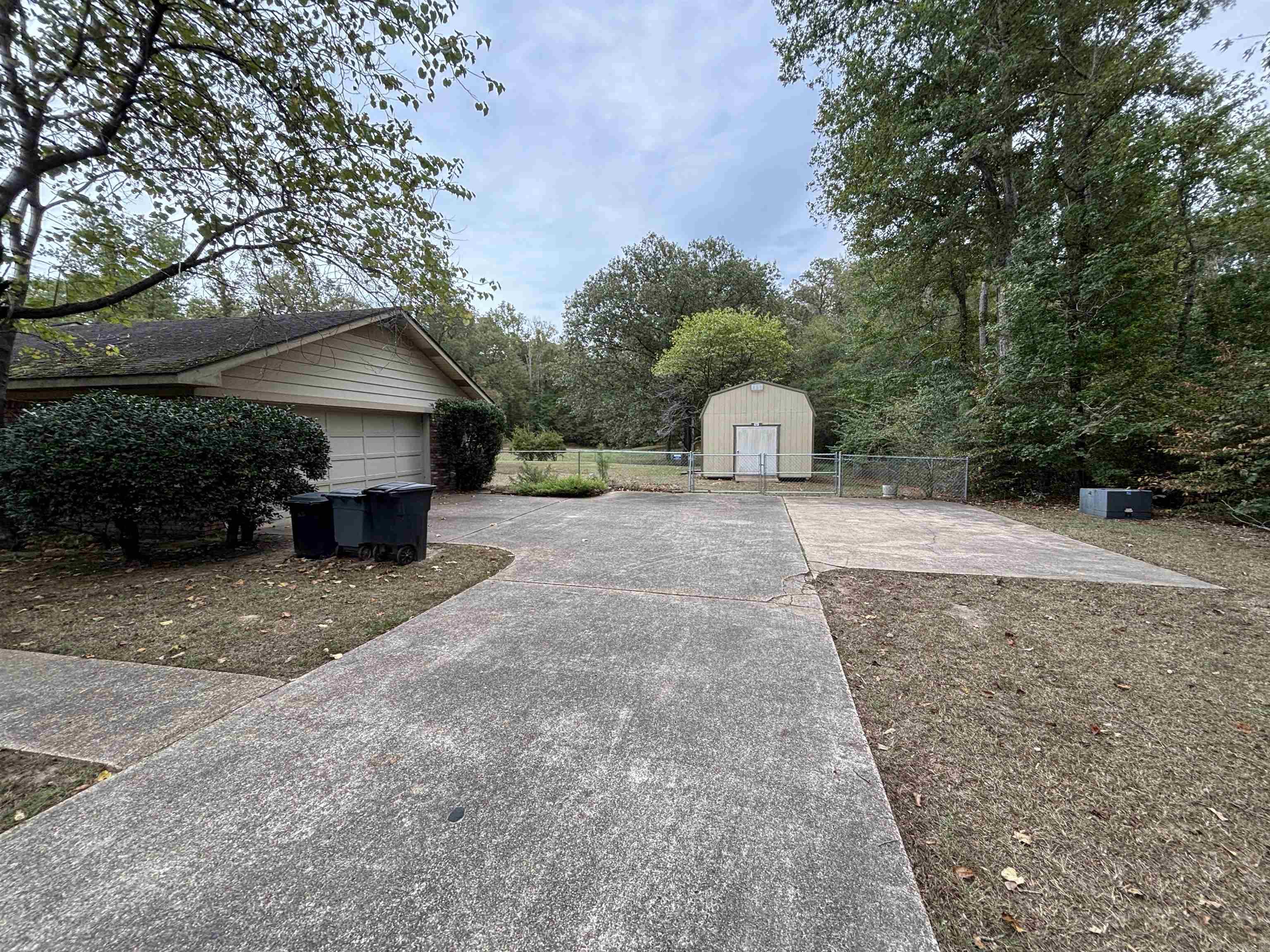 369 Highway 376 Property Photo 5