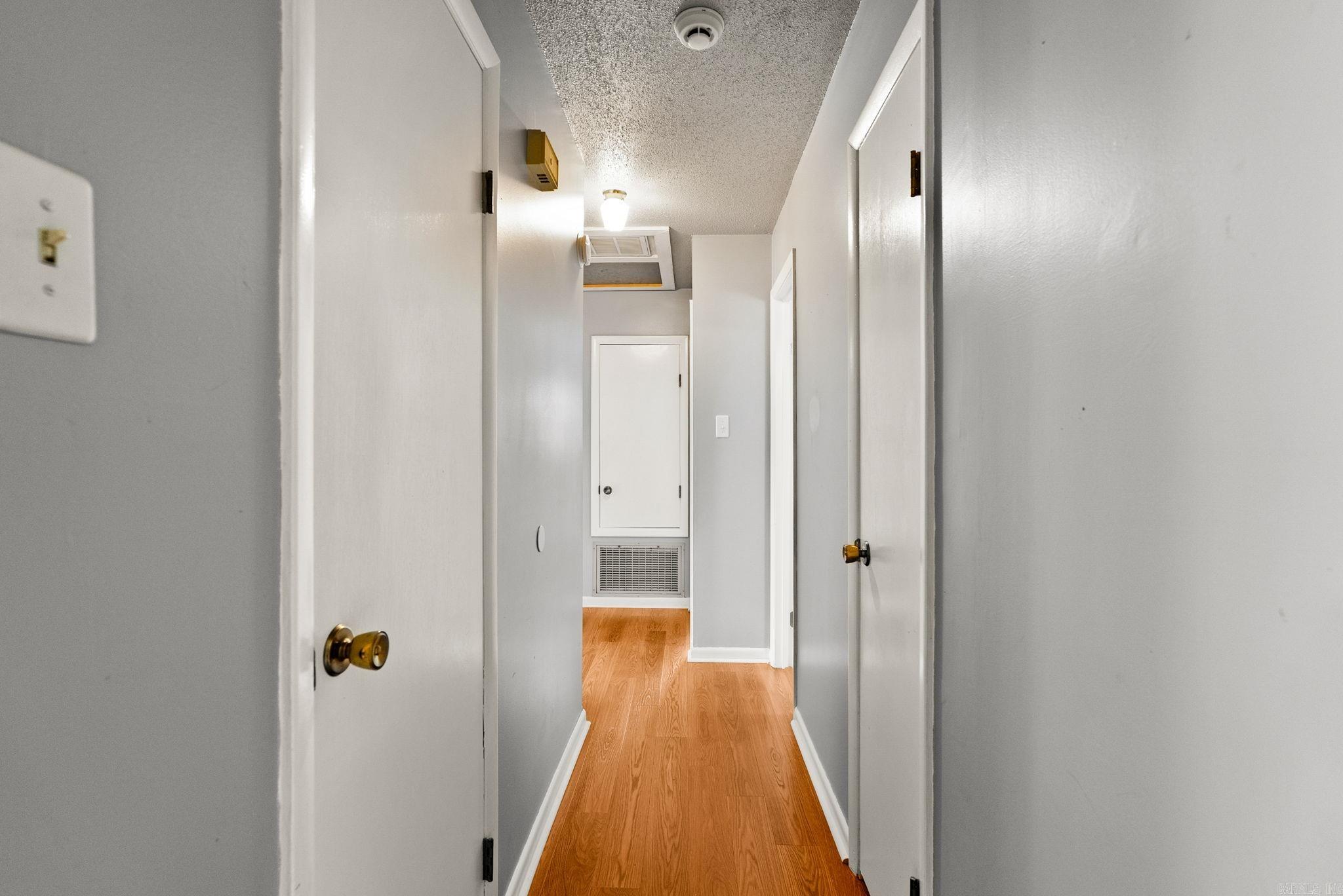 8721 Claremont Avenue Property Photo 21