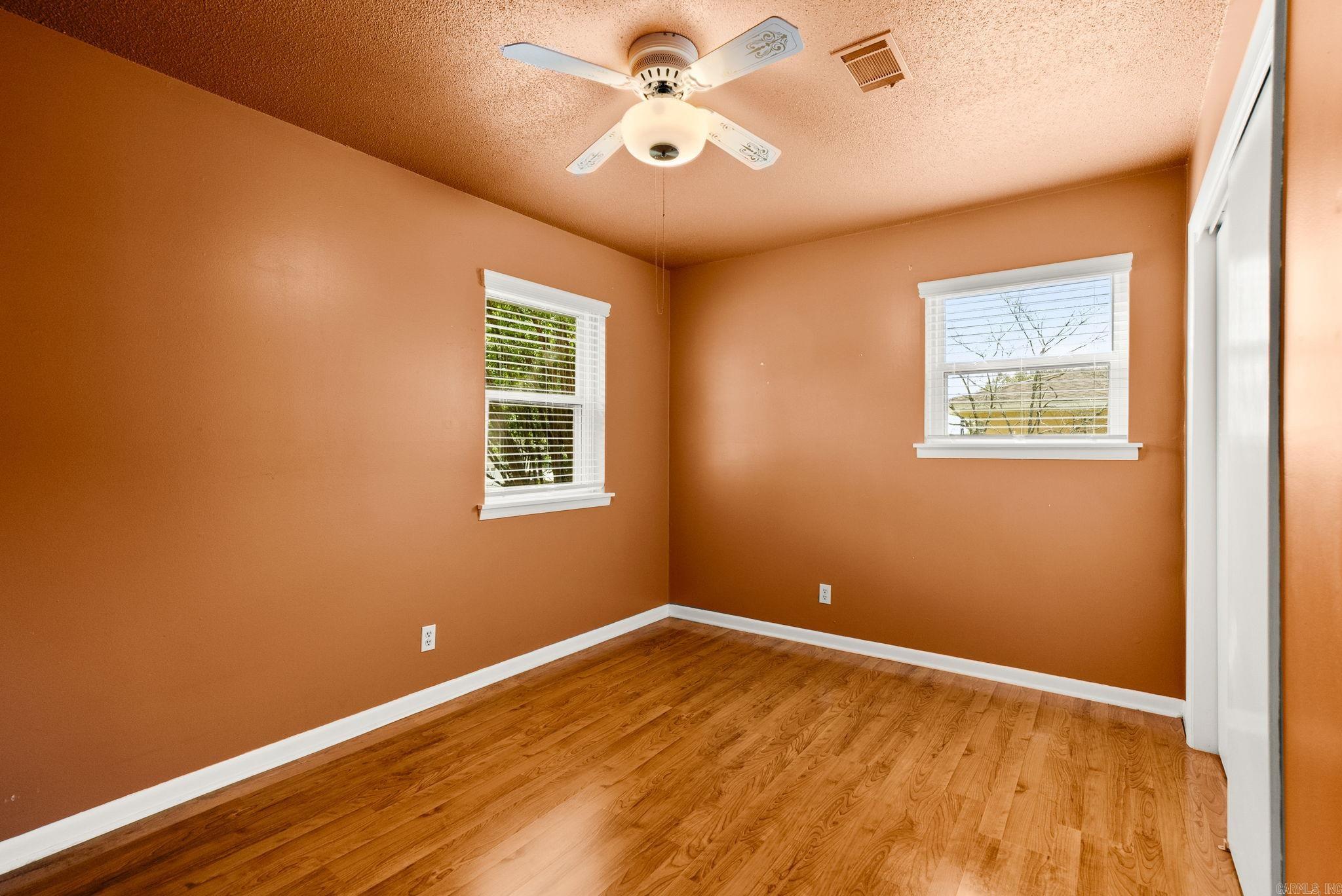 8721 Claremont Avenue Property Photo 25