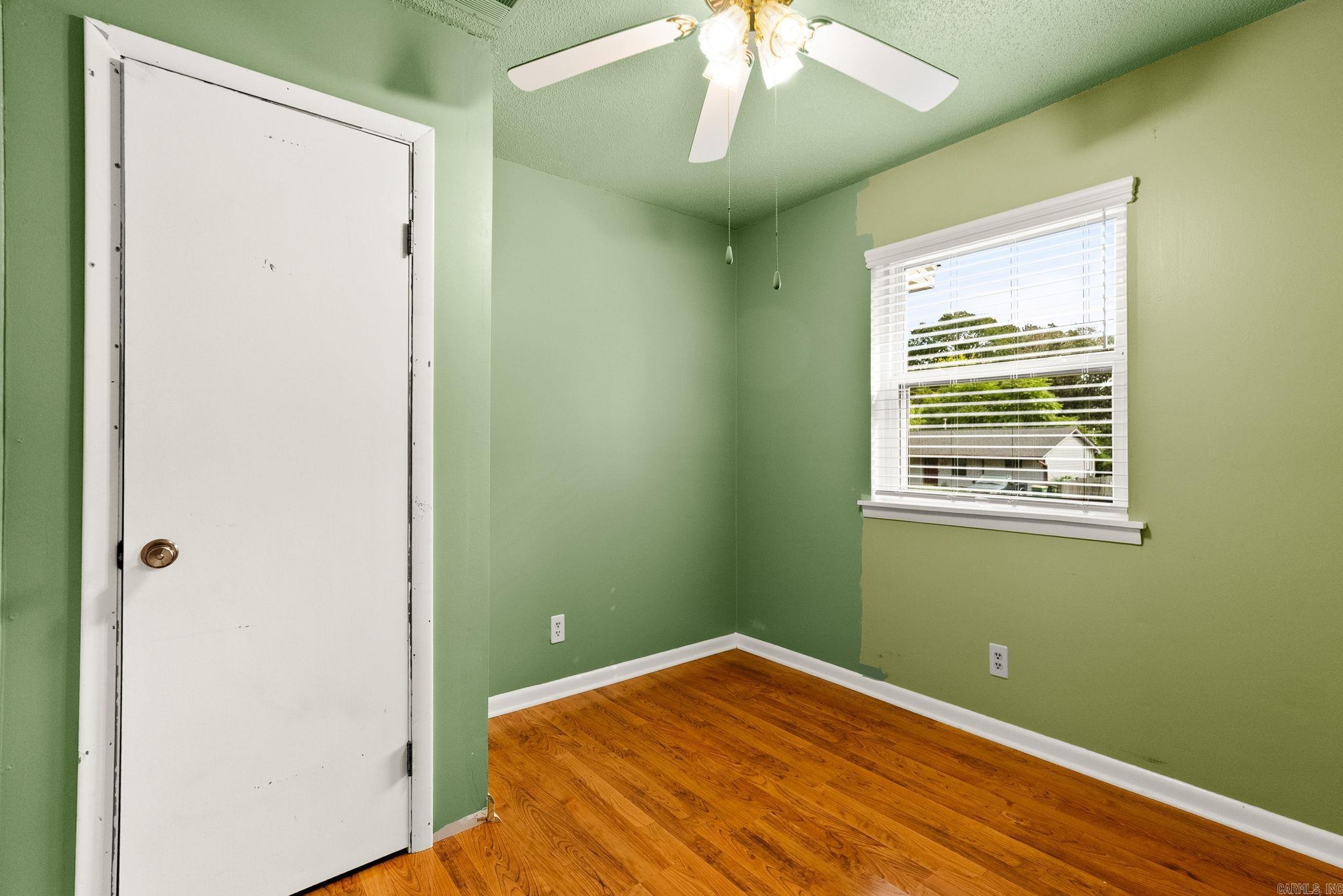 8721 Claremont Avenue Property Photo 27