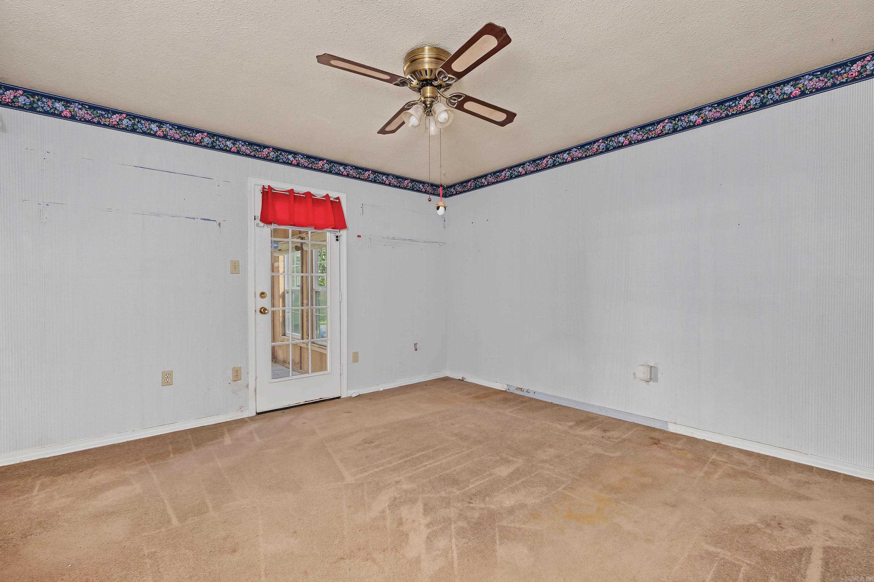 320 Corkwood Drive Property Photo 20