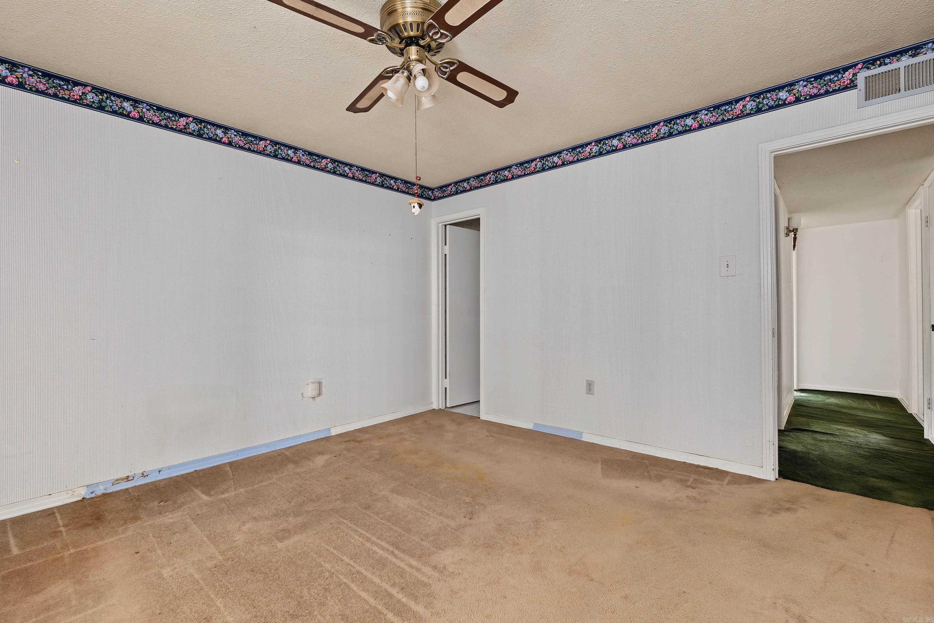 320 Corkwood Drive Property Photo 21