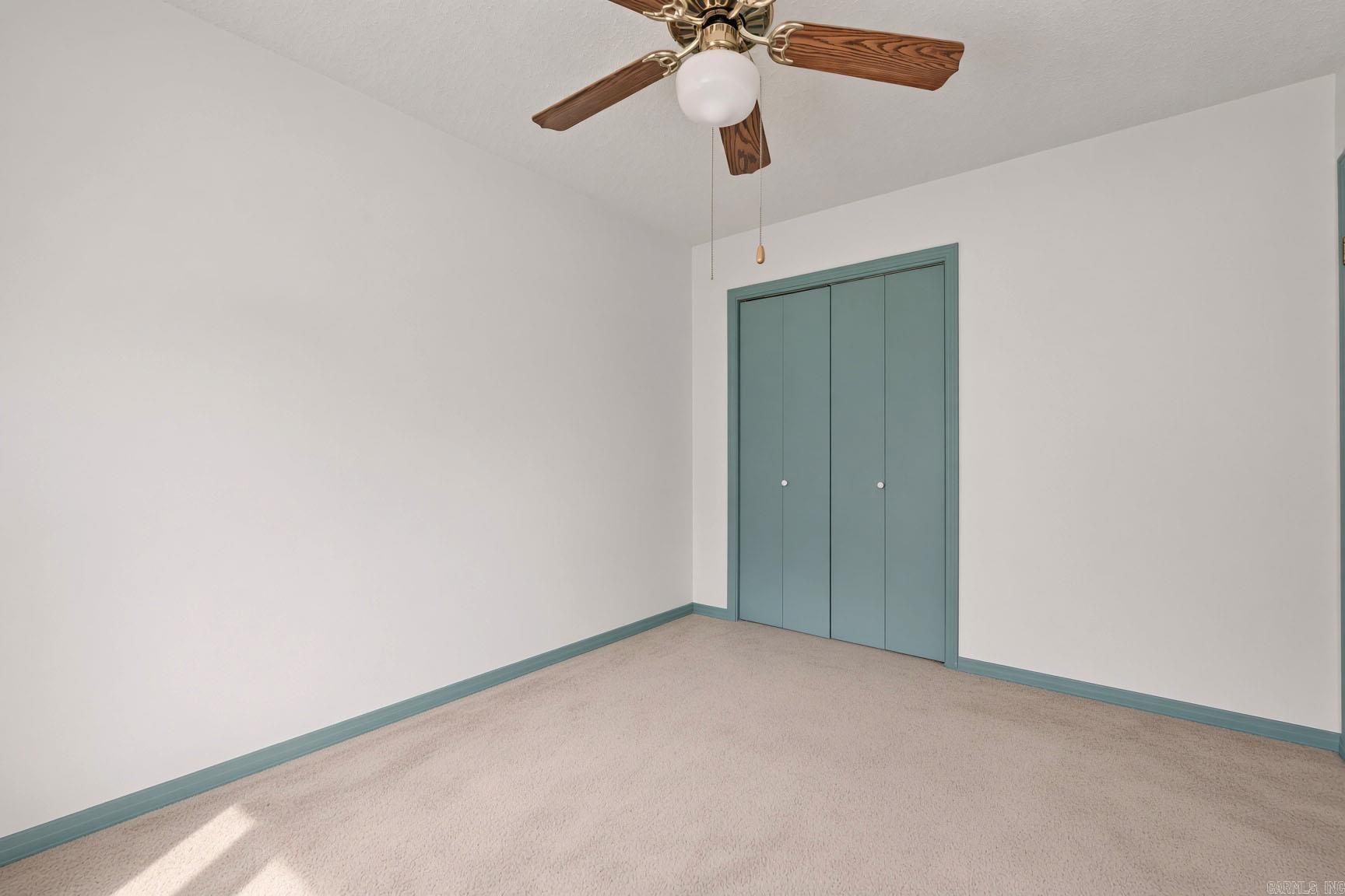 320 Corkwood Drive Property Photo 27