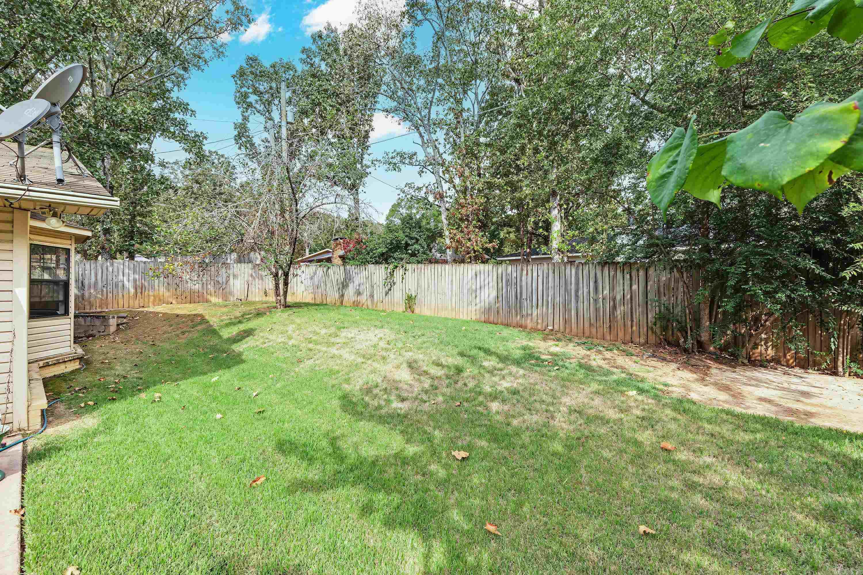 320 Corkwood Drive Property Photo 37