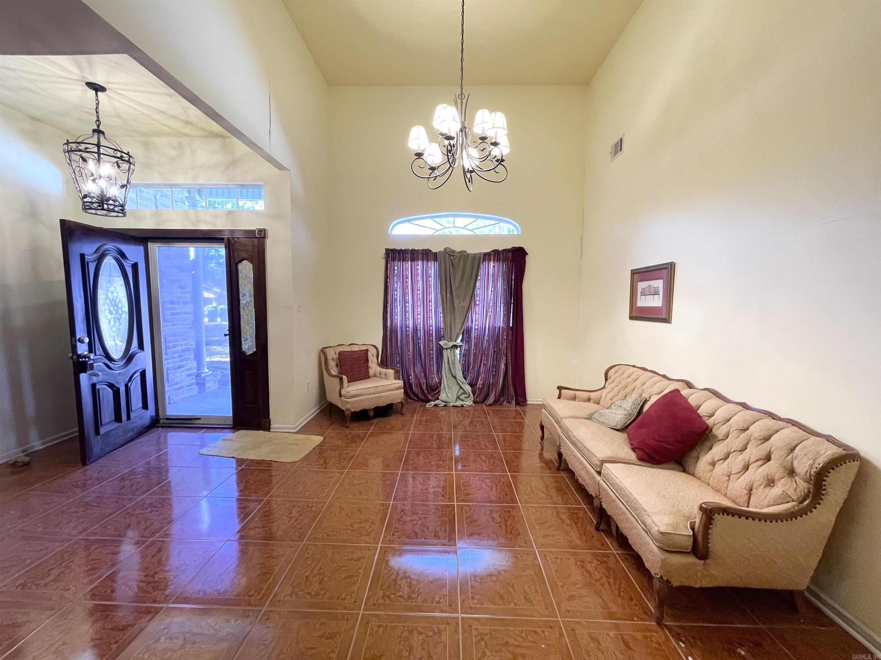 12621 Velda Cove Property Photo 8
