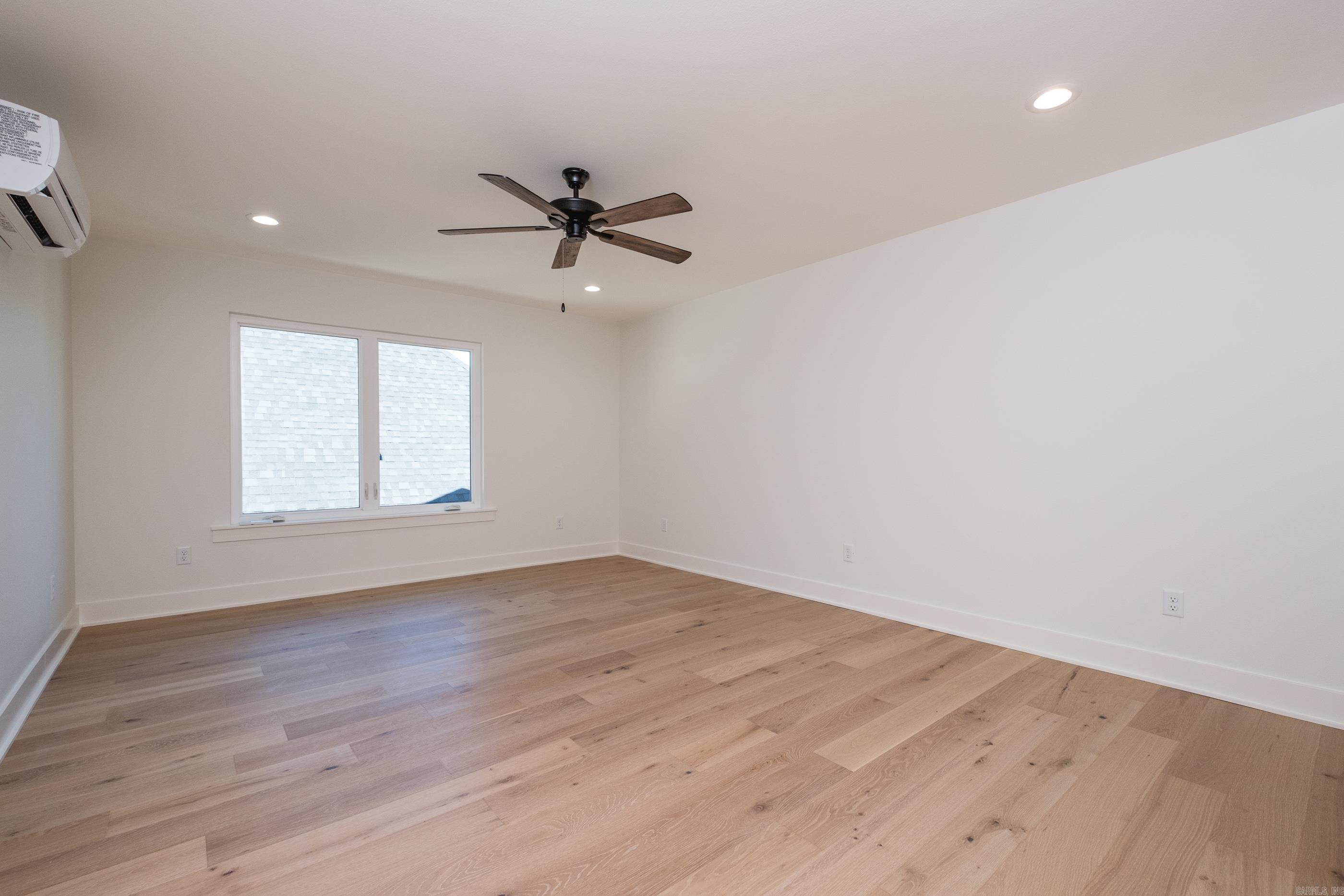137 Kinley Loop Property Photo 44