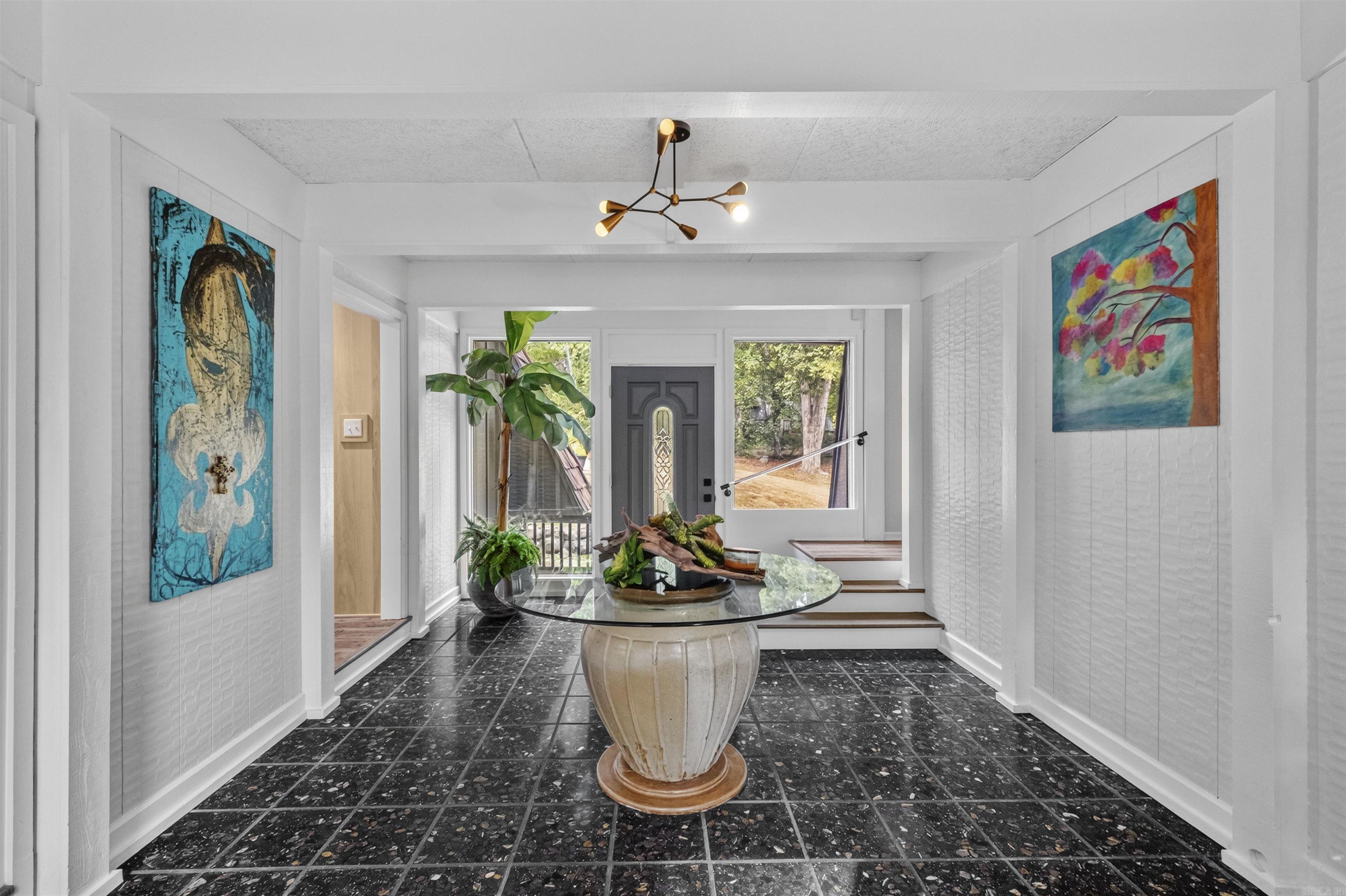 700 Asbury Road Property Photo 4