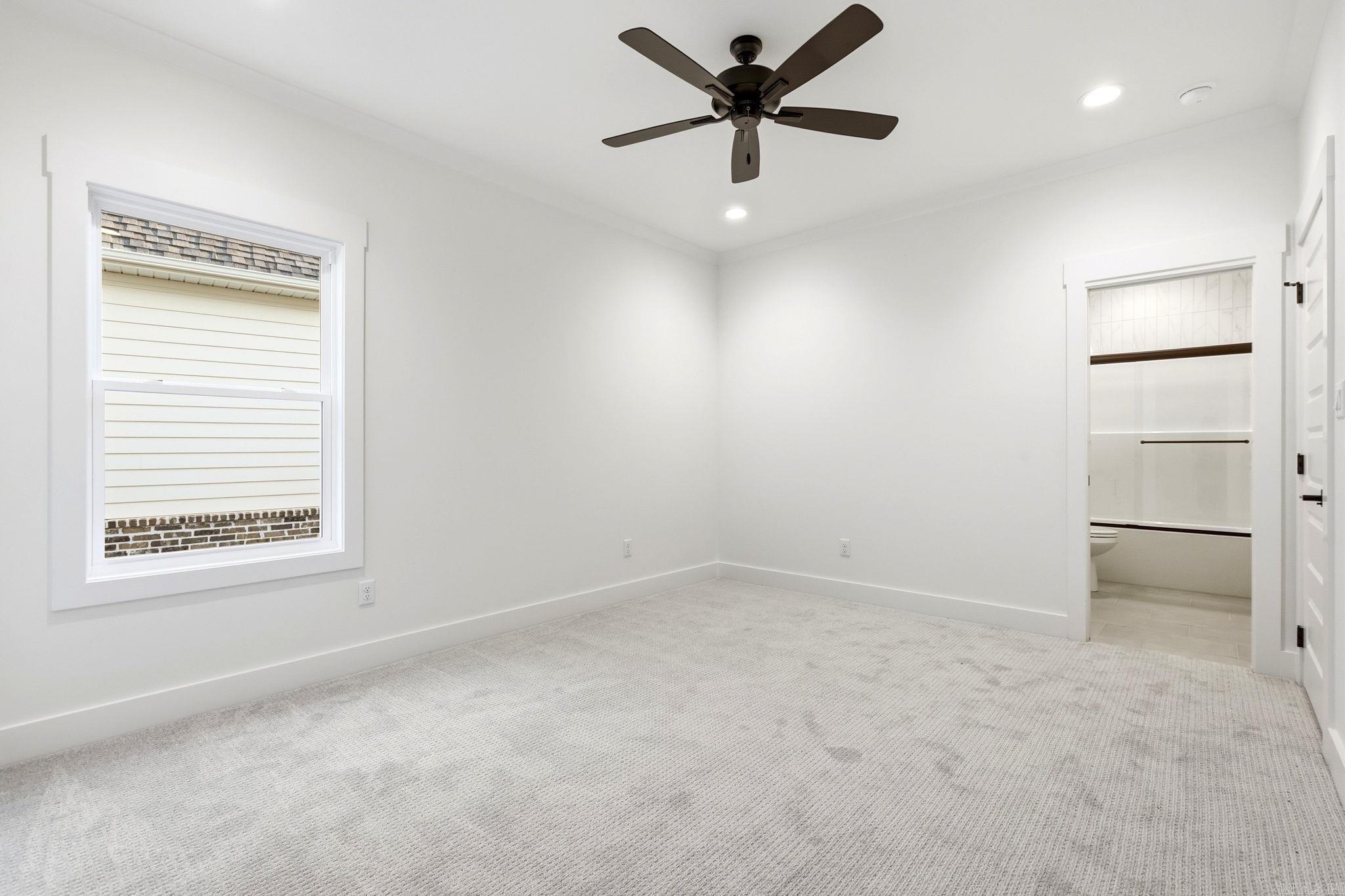 131 Calion Court Property Photo 34